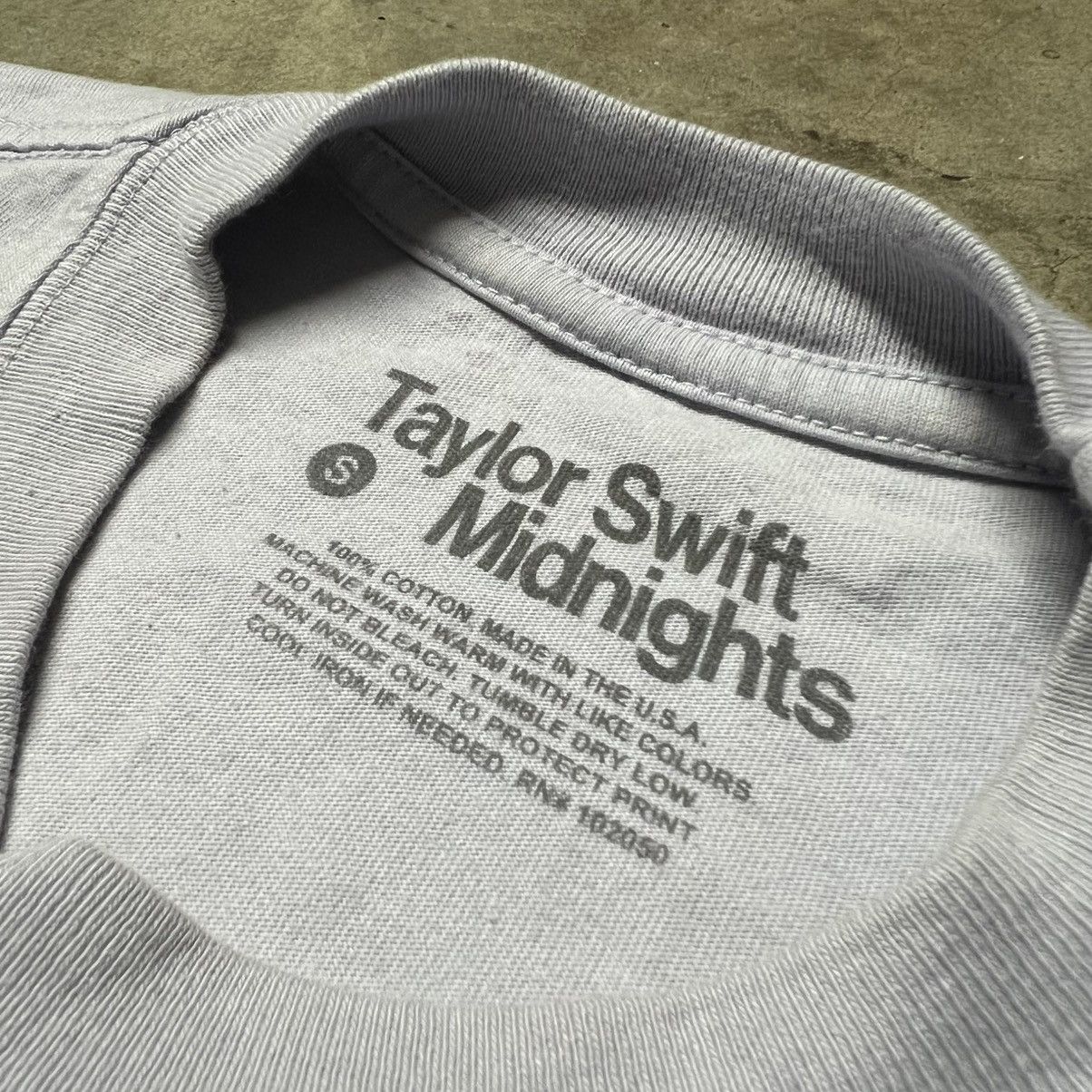 Hypebeast × Vintage 2022 Taylor Swift “Lavender Haze” L/S Tour T-Shirt Size US S / EU 44-46 / 1 - 5 Thumbnail