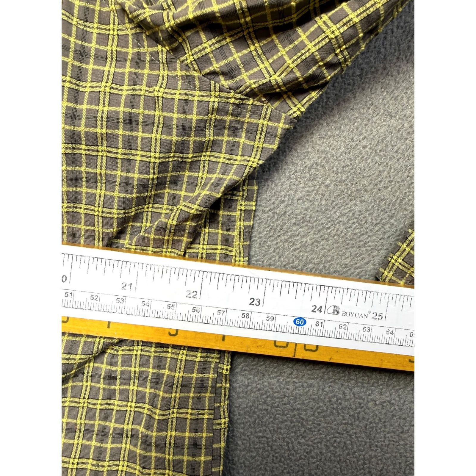 Jack Wolfskin Jack Wolfskin Button up shirt long sleeve outdoor hiking womens XL Green Shirt Womens XL Green Size XL / US 12-14 / IT 48-50 - 2 Thumbnail