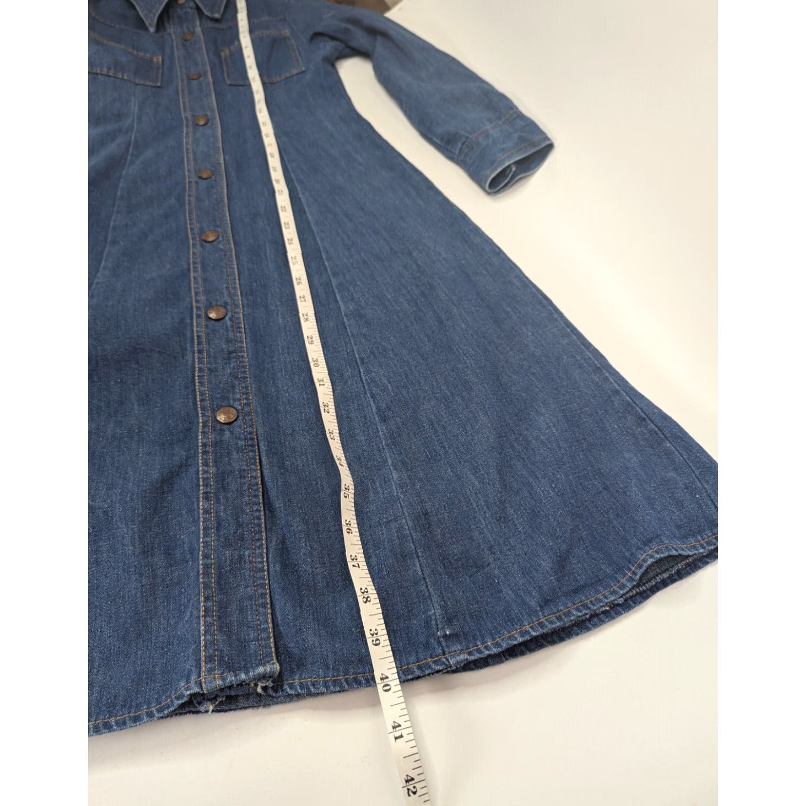 Denime Vintage Foxmoor Western Denim Shirt Dress 5/6 Blue Duster Collar 1970s Jeans Dagger Look Mens Womens Boys Girls Size 27" / US 4 / IT 40 - 6 Thumbnail