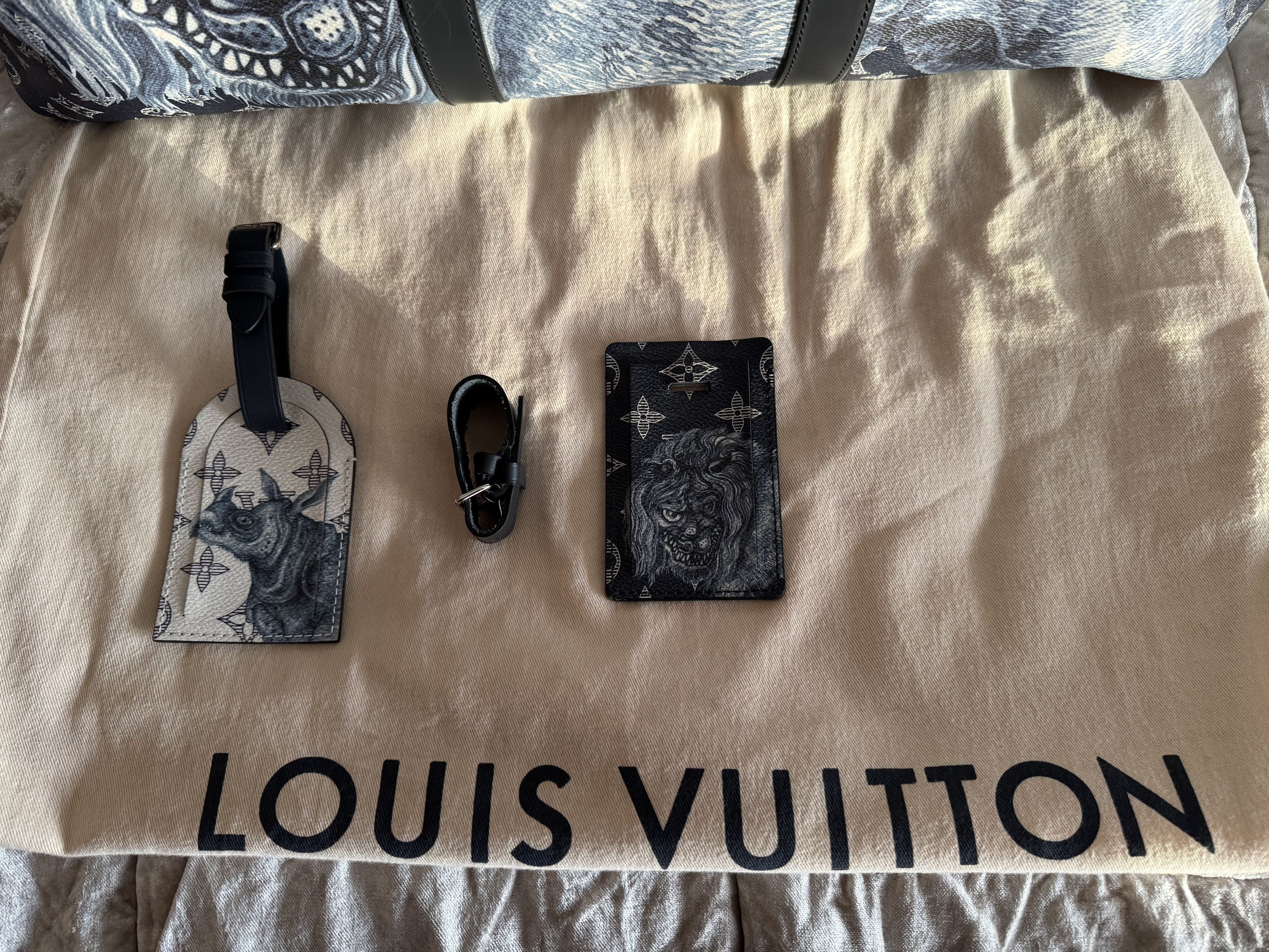 Louis Vuitton Louis Vuitton SS17 Chapman Collection Lion Keepall 55 Size ONE SIZE - 2 Thumbnail