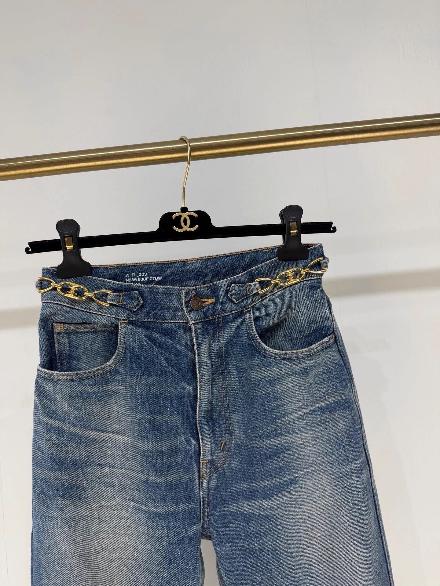 Celine Celine Triomphe 003 07UW Gold Button Jeans 25 99New Size 25" / US 0 / IT 36 - 2 Thumbnail
