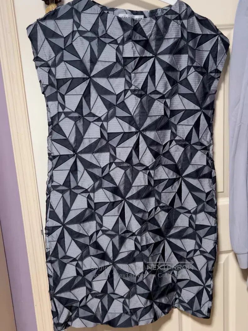 Issey Miyake Issey Miyake Main Line Dress Size M / US 6-8 / IT 42-44 - 1 Thumbnail