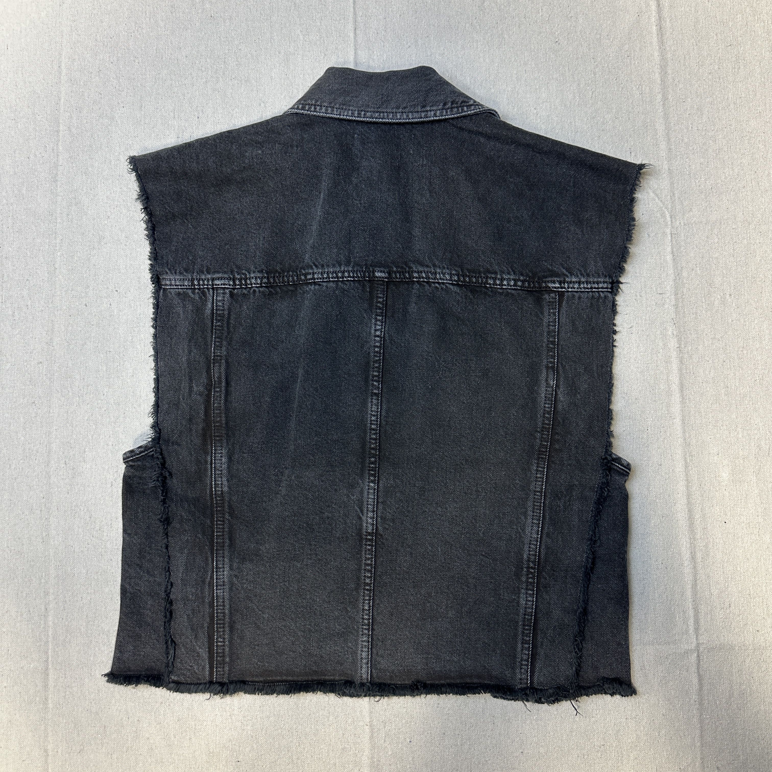 Isabel Marant Etoile Vintage Isabel Marant Étoile Black Frayed Denim Vest Size 38 Size XS / US 0-2 / IT 36-38 - 7 Thumbnail