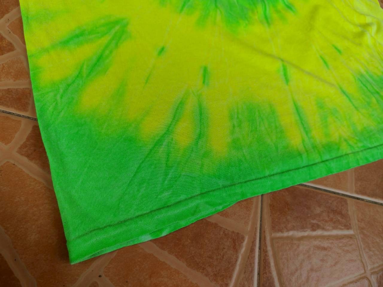Gildan Wisconsin Dells F&M Expression 2015 Tie-Dye T Shirt 20/27 Size US M / EU 48-50 / 2 - 5 Thumbnail