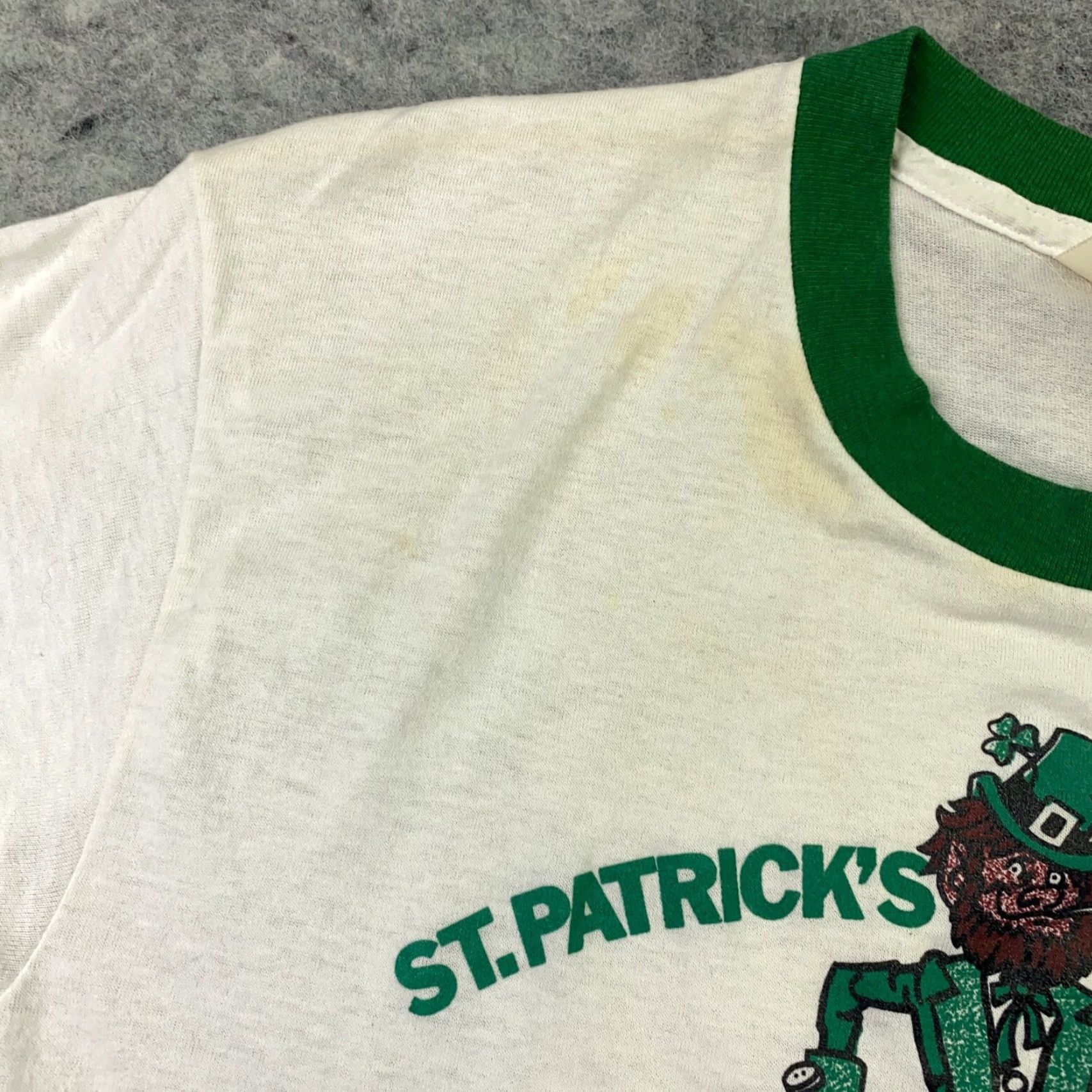 Vintage VTG St Patricks Day Shirt Adult Large White Irish 80s Single Stitch Erie WRIE Shirt Men L White UK? Size US L / EU 52-54 / 3 - 6 Thumbnail