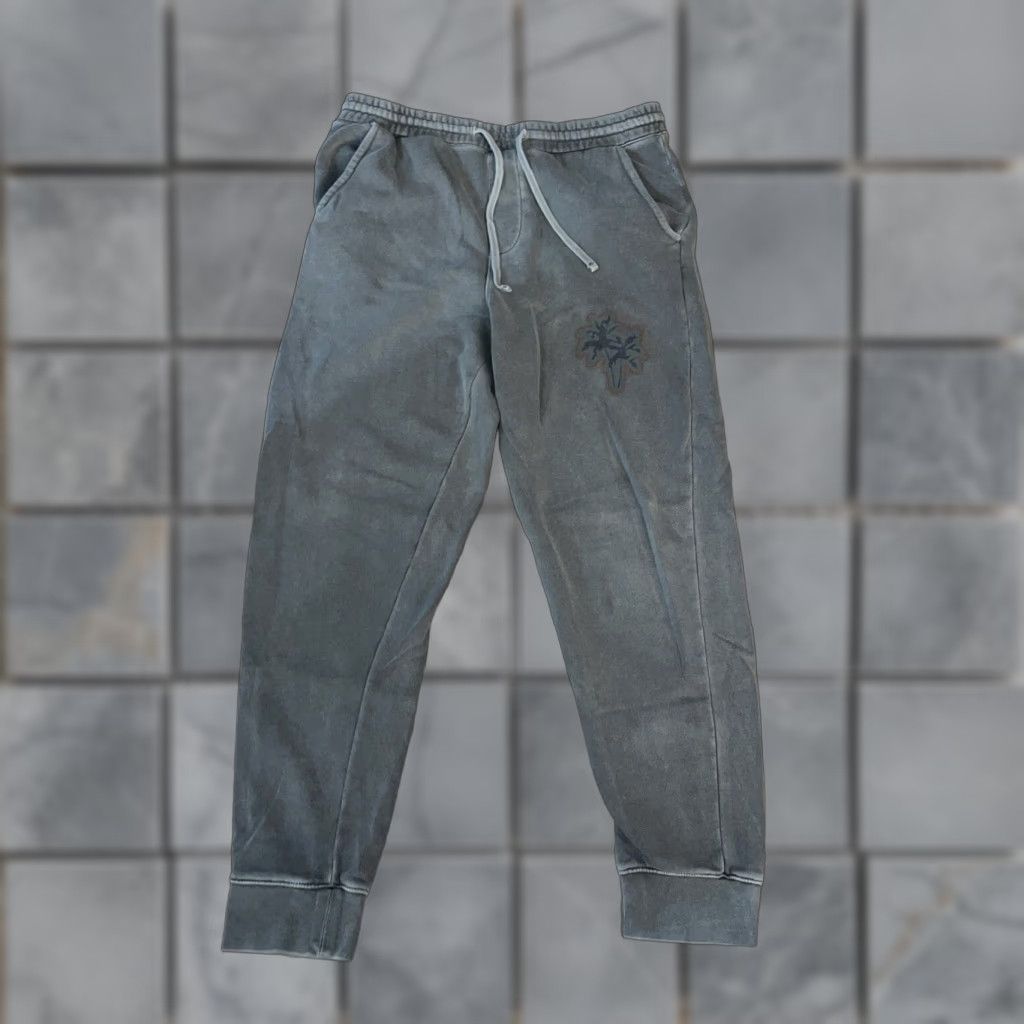Guess GUESS Sweatpants Grey Medium Men Regular Activewear M Gray Pants Size US 31 - 1 Thumbnail