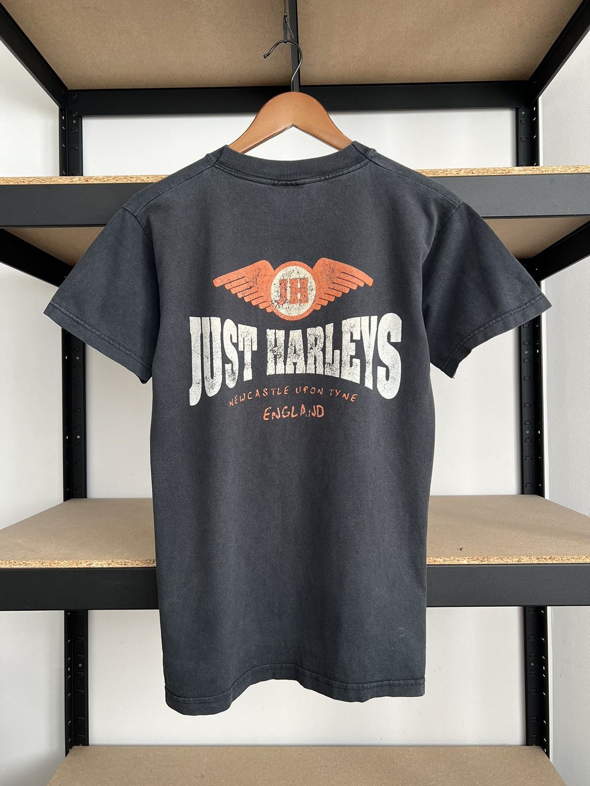Harley Davidson Vintage 90s Harley Davidson England Black T-shirt Size US S / EU 44-46 / 1 - 3 Thumbnail
