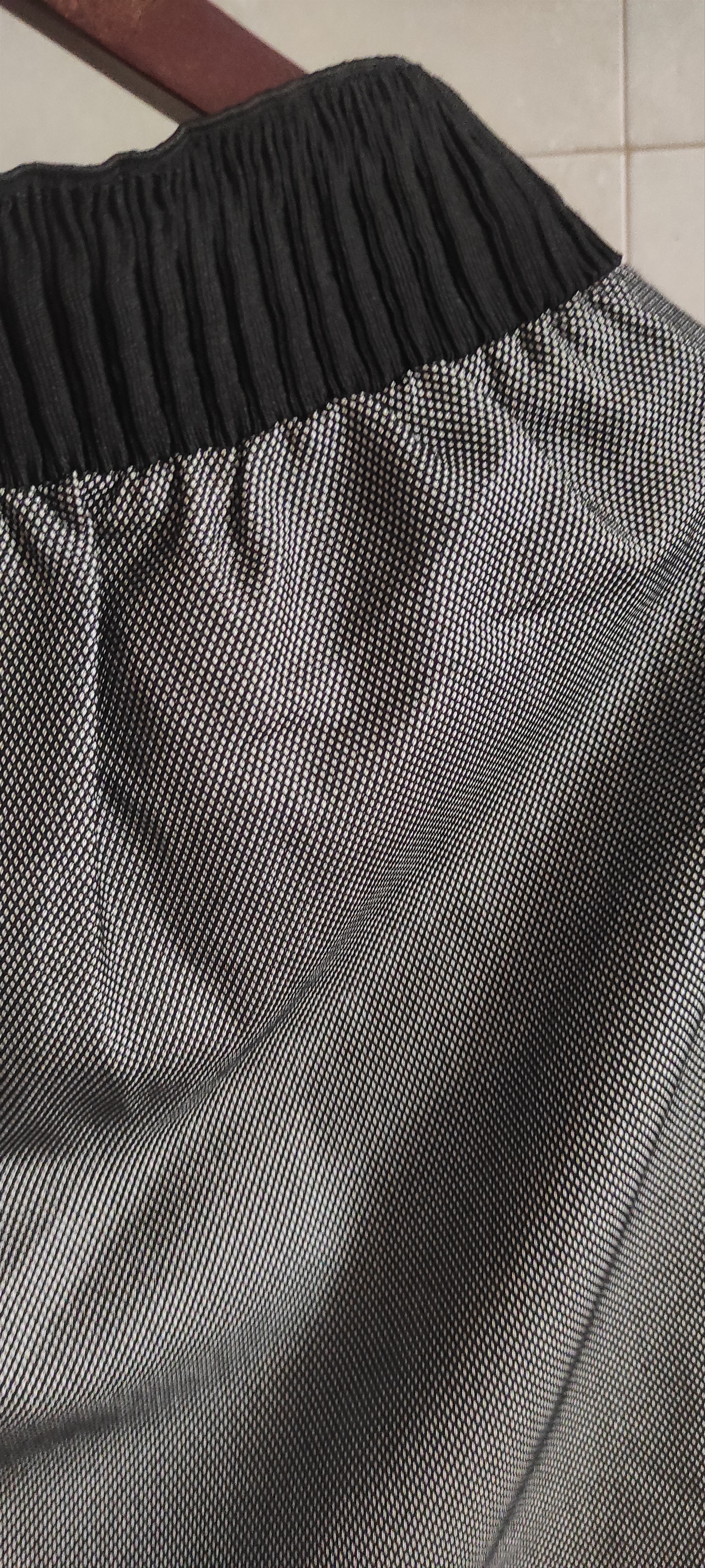 Other Vintage NAF NAF Pencil Skirt Women Mini Skirt Black Grey Size 27" / US 4 / IT 40 - 11 Thumbnail