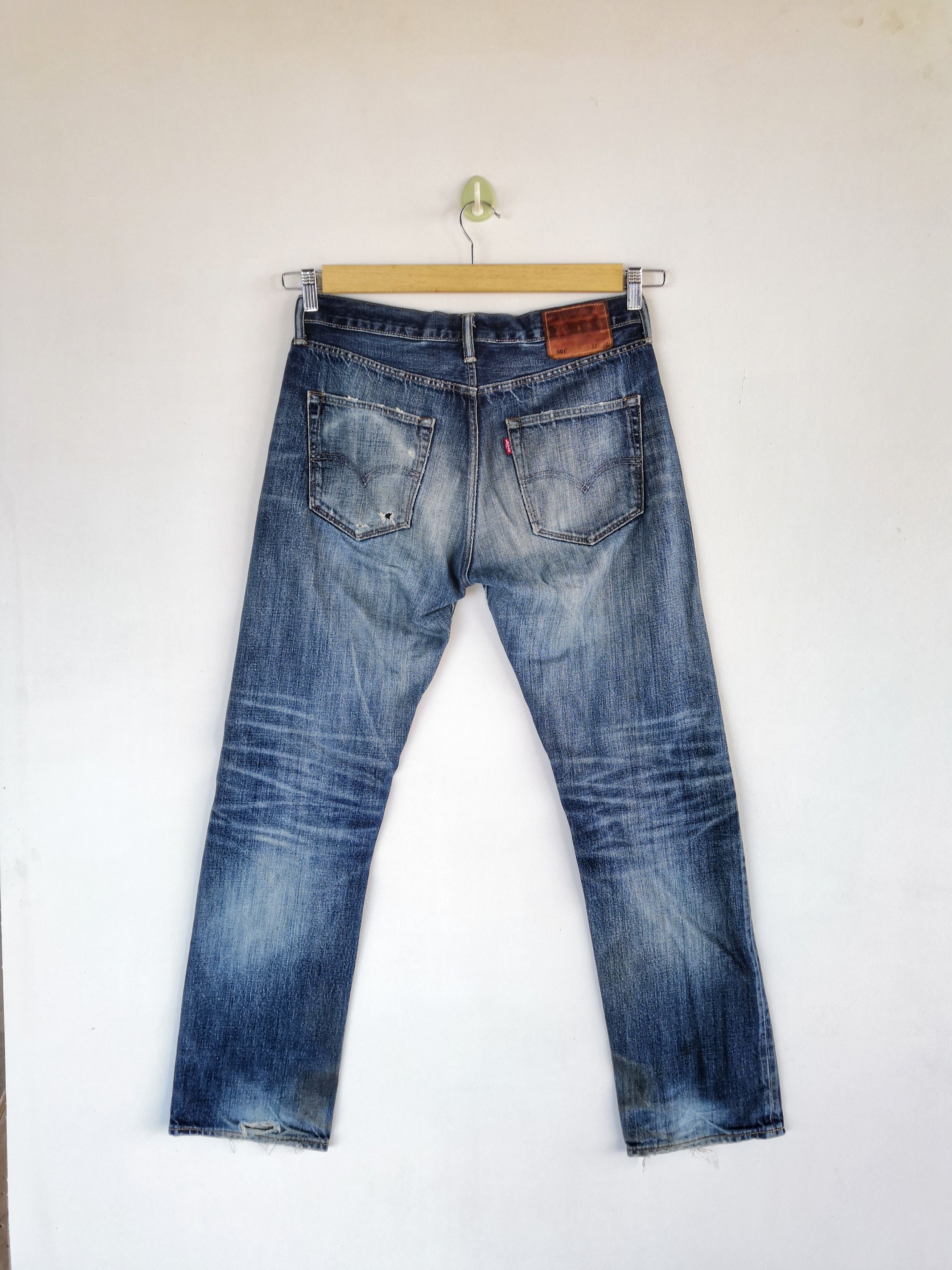 Levi's Vintage Levis 501 Denim Levi's 501 Distressed Faded Jeans Size US 32 / EU 48 - 2 Thumbnail