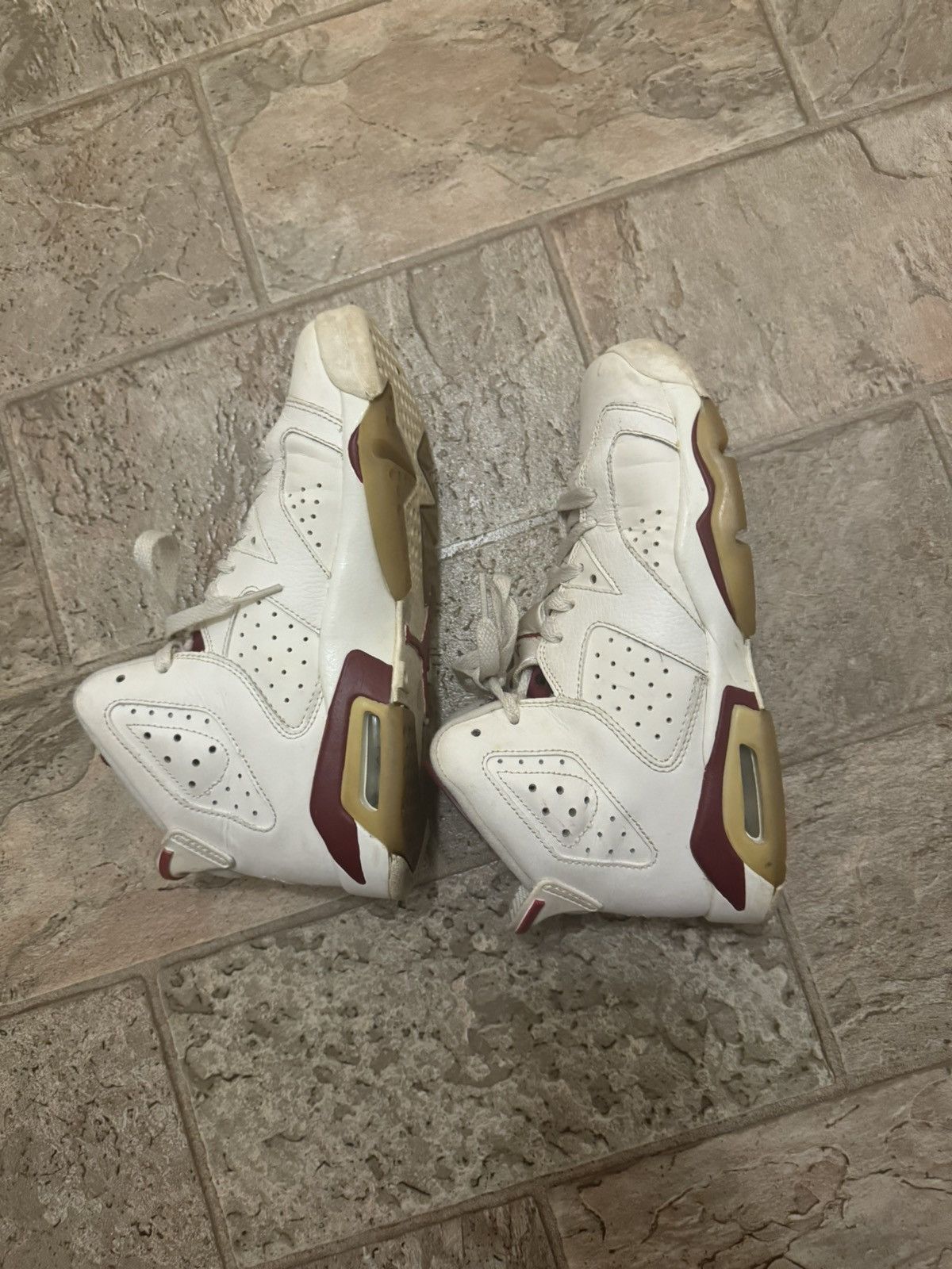 Jordan Brand 2015 Air Jordan 6 Maroon Size US 6 / EU 39 - 6 Thumbnail