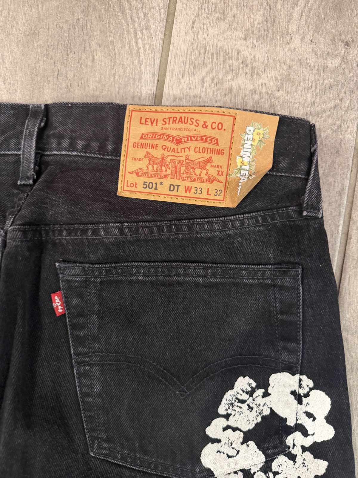 DENIM TEARS × Levi's Denim Tears Painted Levis Denim 501 Jeans Size US 33 - 2 Thumbnail