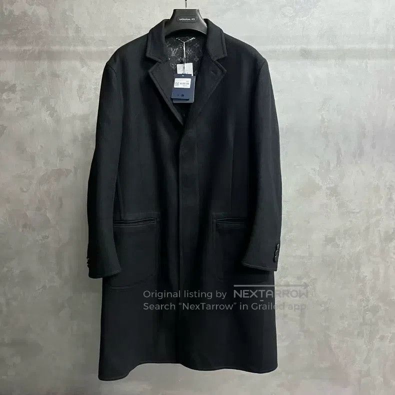 Louis Vuitton Louis Vuitton Black Solid Lining Full Print Long Sleeve Co Size US L / EU 52-54 / 3 - 1 Thumbnail
