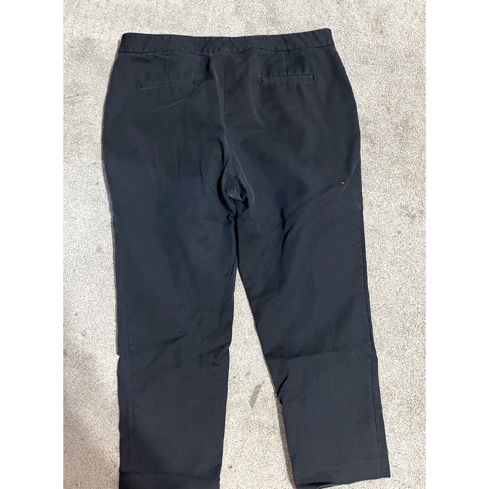 Vince Camuto Vince Camuto Black Dress Pants Pockets 14P Petite Women Straight Front Pattern: Solid Nylon, Viscose, Elastane Size 14P Black Dress Pants Size 36" / US 14 / IT 50 - 3 Thumbnail