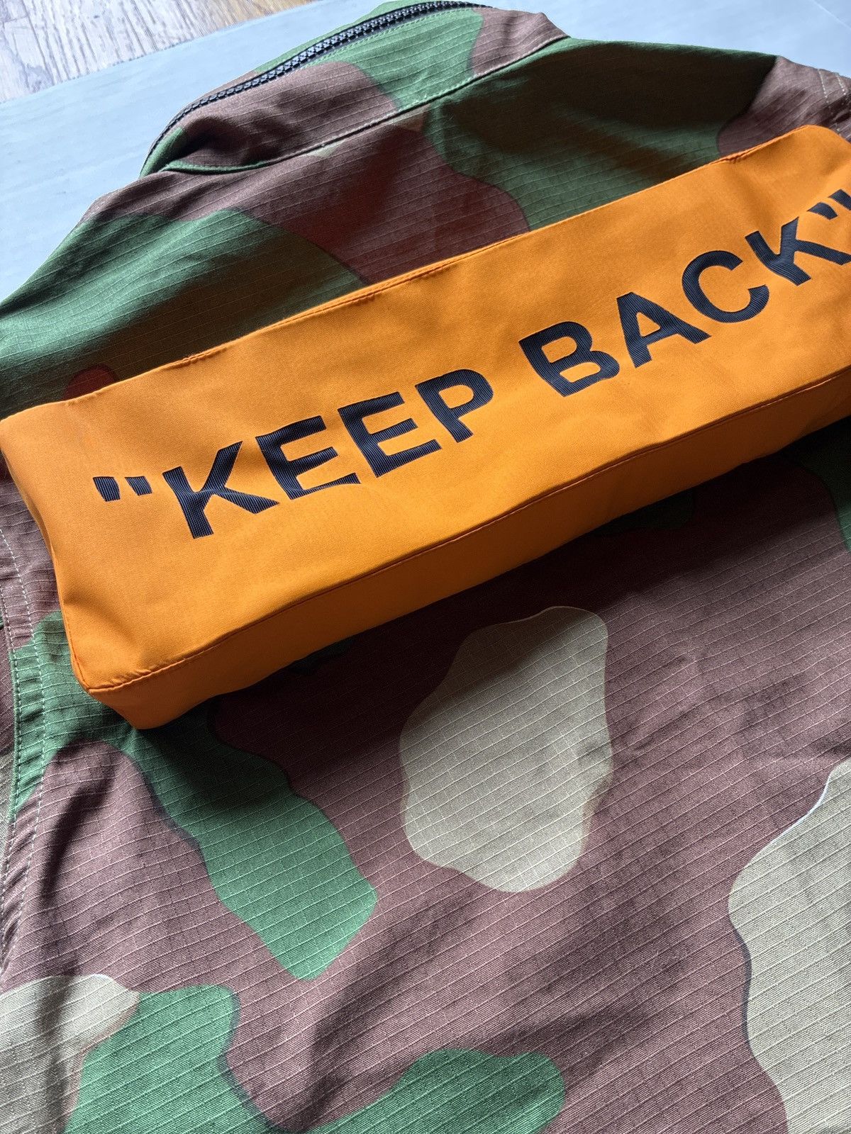 Nike × Off-White Nike x Off-White Women NRG Camo Jacket Sz M Size M / US 6-8 / IT 42-44 - 3 Thumbnail