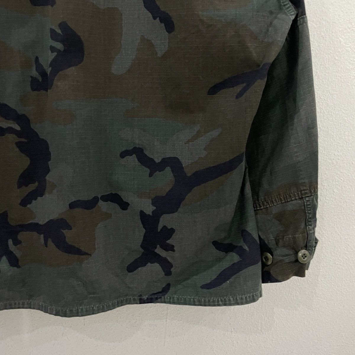 Vintage Vintage 90s Usaf Air Force BDU Woodland Camo Jacket Size US L / EU 52-54 / 3 - 9 Thumbnail