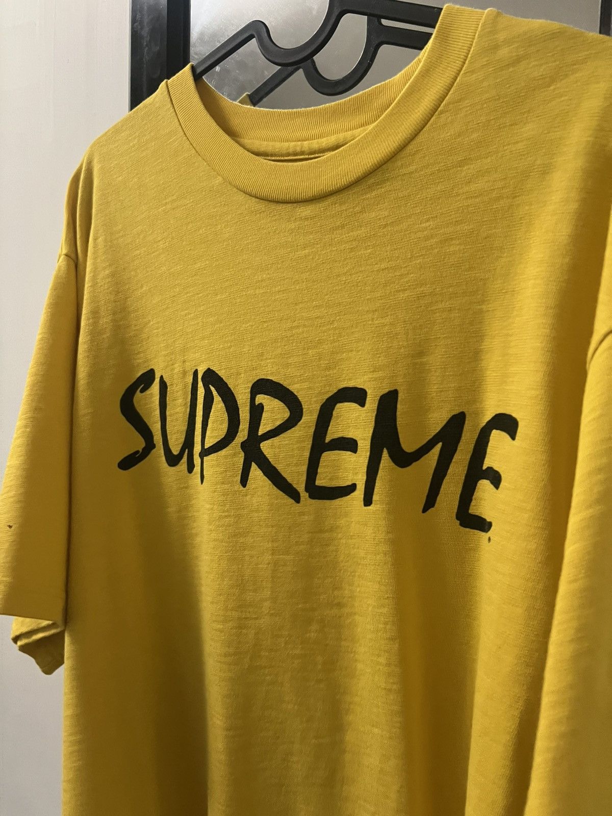 Supreme Supreme FTP S/S Tee (YELLOW) Size US L / EU 52-54 / 3 - 3 Thumbnail