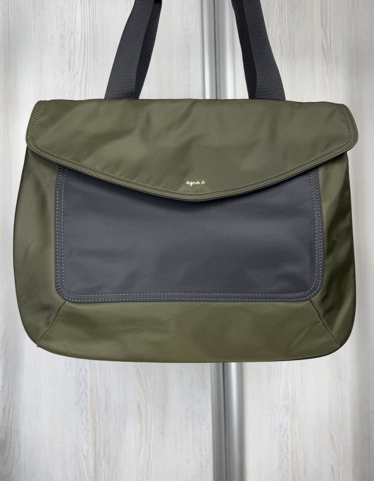 agnes b. agnes b. olive green/black nylon flap shoulders bag Size ONE SIZE - 3 Thumbnail