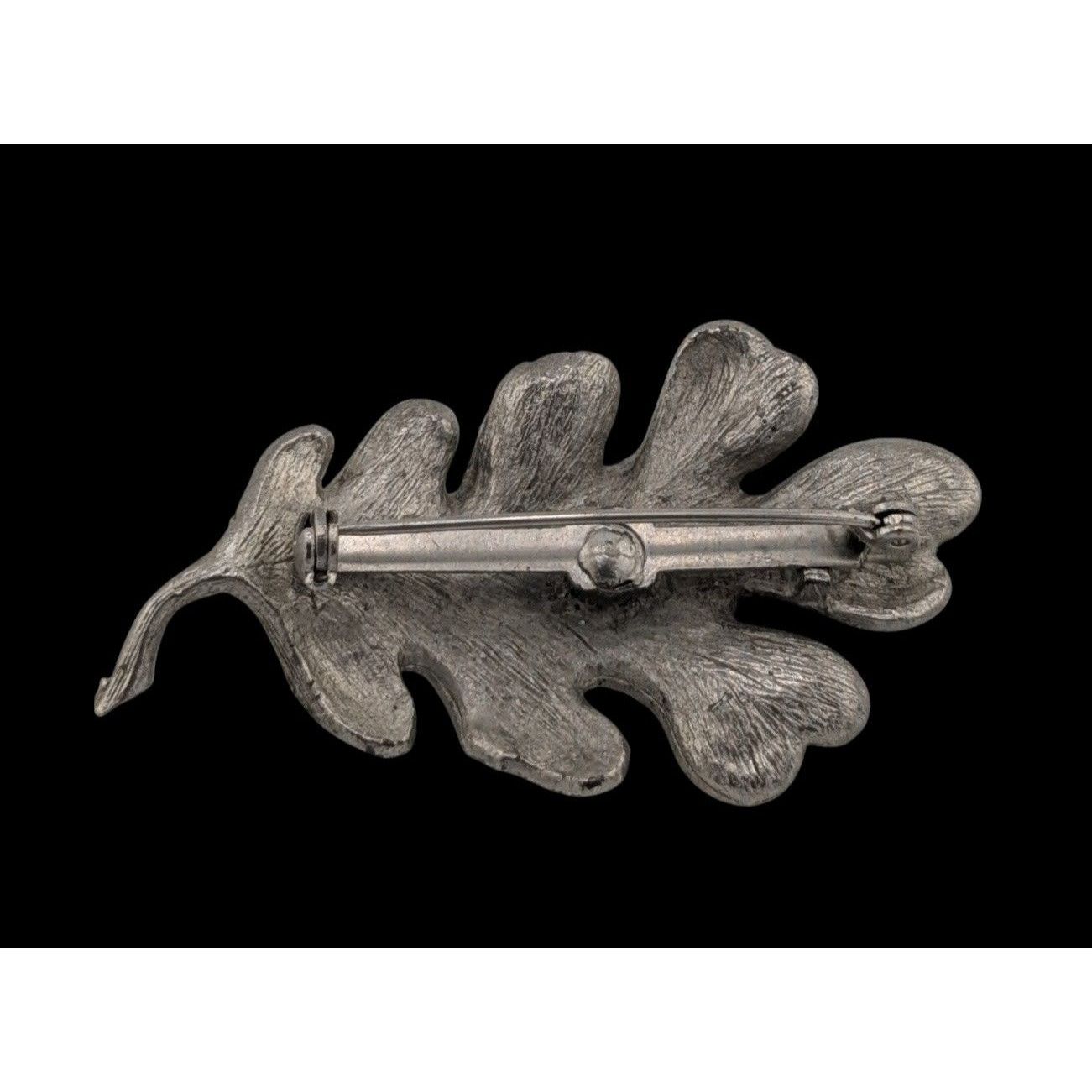 Other Vintage Cottagecore Oak Leaf Brooch Textured Silver Tone Size ONE SIZE - 2 Thumbnail