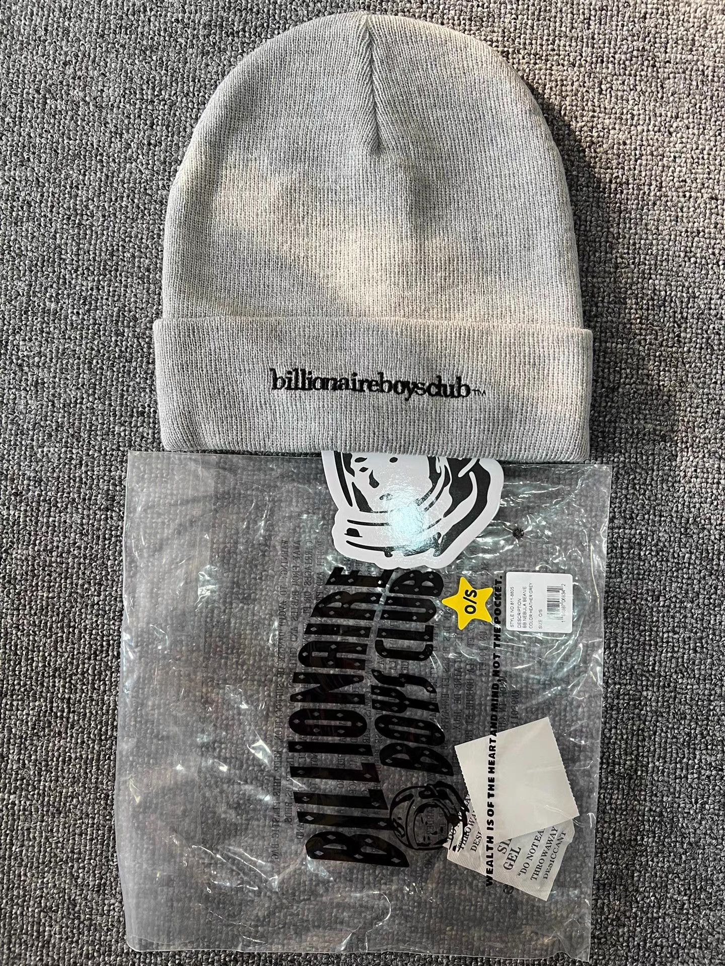 Billionaire Boys Club BBC Classic Embroidered Slogan Logo Knitted Beanie。 Q7 Size ONE SIZE - 3 Thumbnail