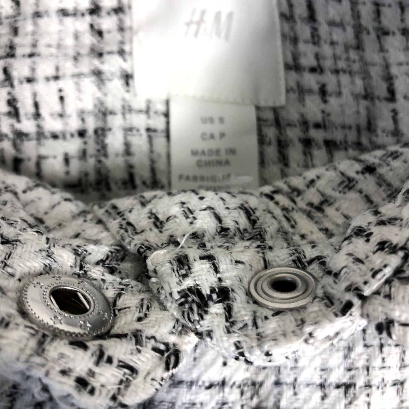 H&M H&M Knit Sweater Jacket Snap Button Long Sleeve White Mens Sweatshirt M15 Size US S / EU 44-46 / 1 - 7 Thumbnail