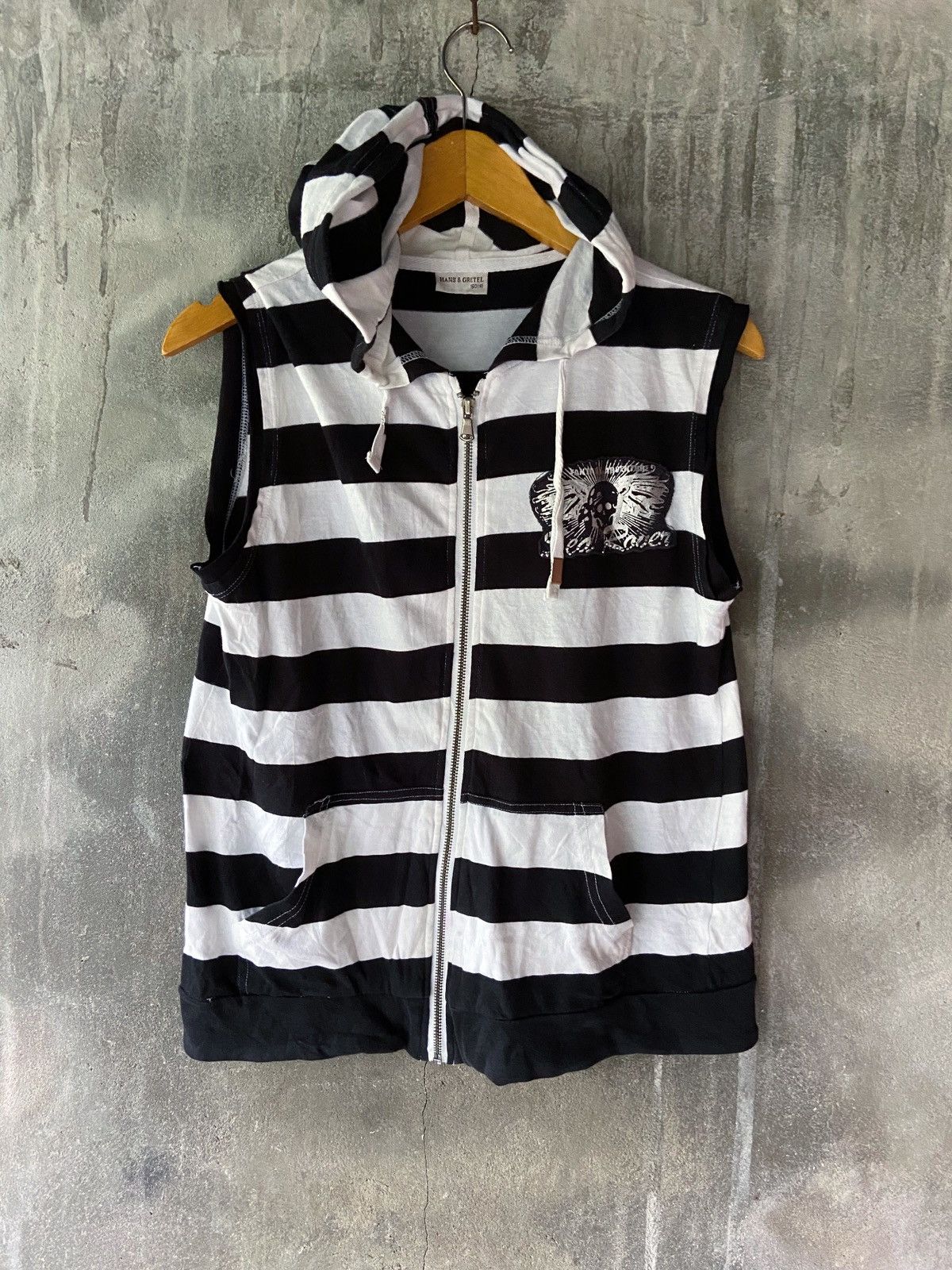 Japanese Brand TREASURE ISLAND SEA ROVER PUNK ZIP HOODIE STYLE Size US S / EU 44-46 / 1 - 1 Thumbnail