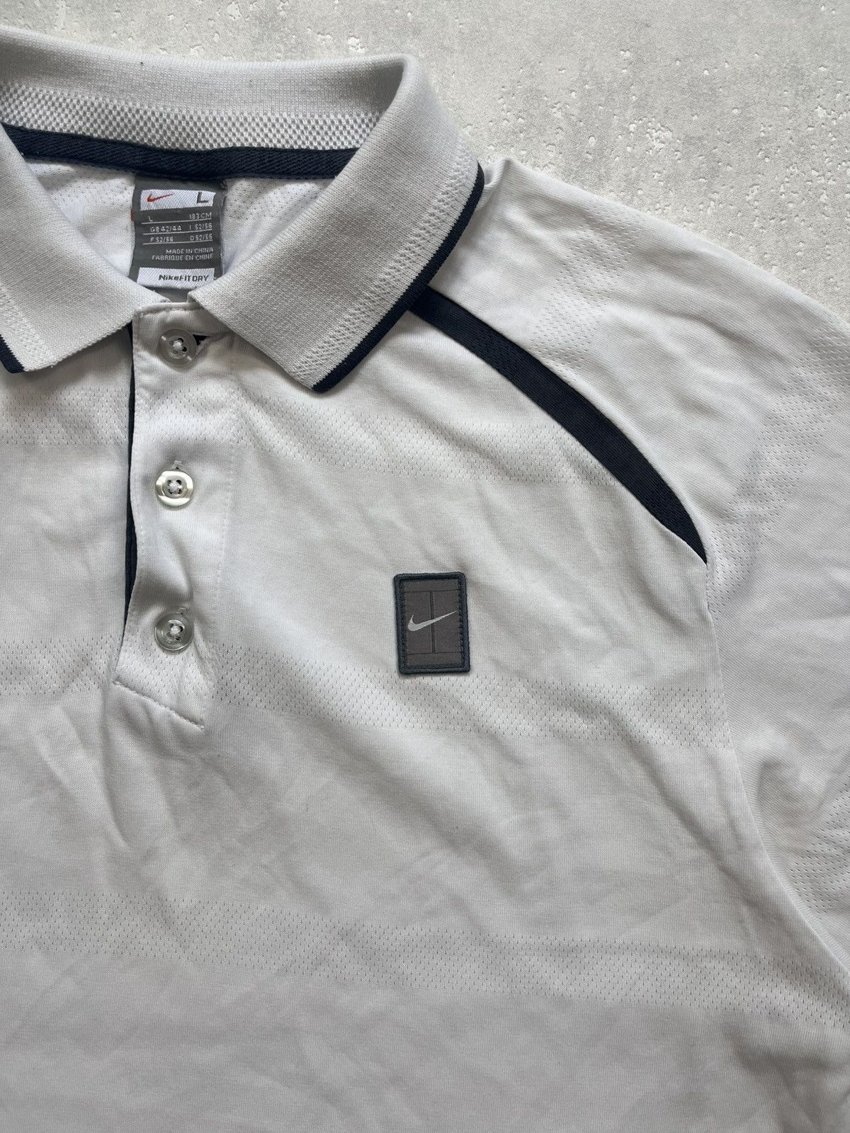 Nike 90’s NIKE COURT RETRO VINTAGE SWOOSH LOGO POLO TEE Y2K RARE Size US L / EU 52-54 / 3 - 2 Thumbnail
