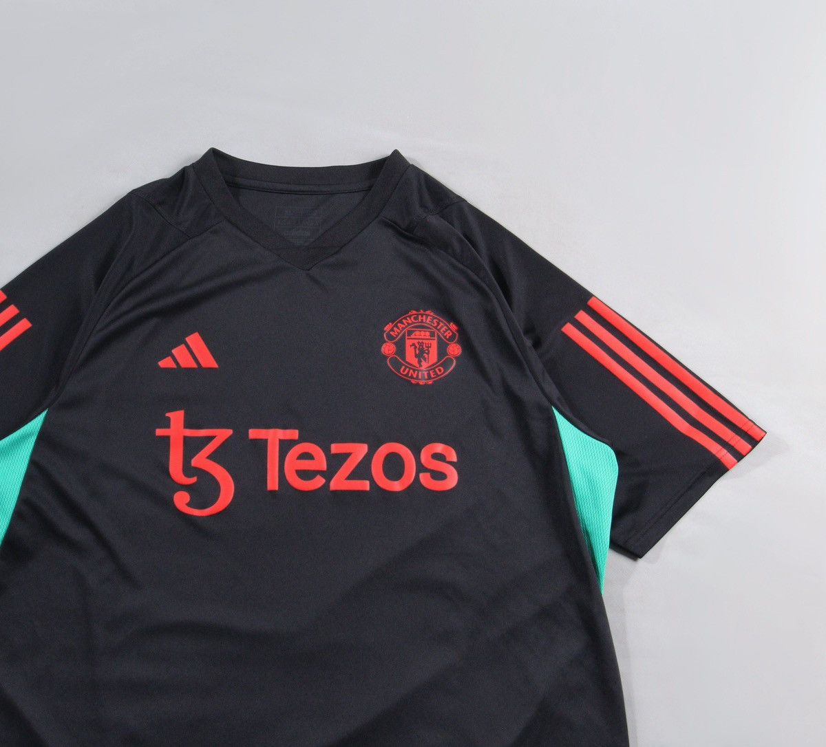 Adidas Adidas Manchester United 2022 Soccer Football Jersey XL Size US XL / EU 56 / 4 - 2 Thumbnail