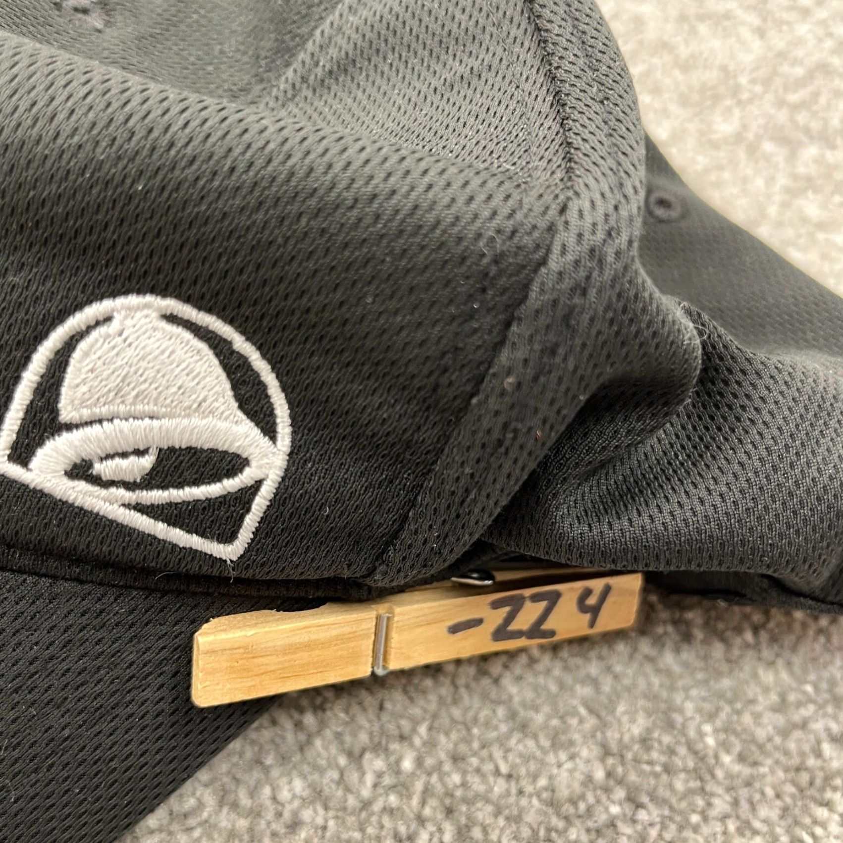 Bell Taco Bell Hat Cap Baseball Cap Adjustable Black White Logo Work Employee Uniform Size ONE SIZE - 7 Thumbnail
