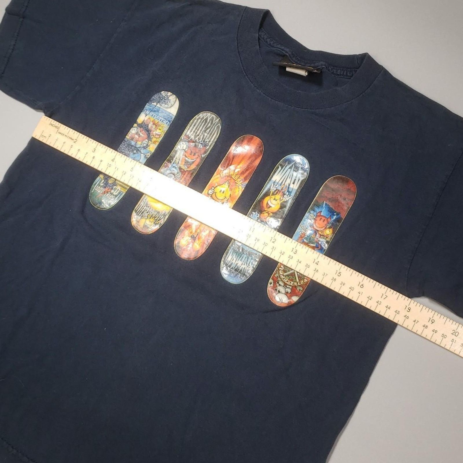 Vintage Vintage Y2K World Industries Skateboard T Shirt Youth XL Size US S / EU 44-46 / 1 - 7 Thumbnail