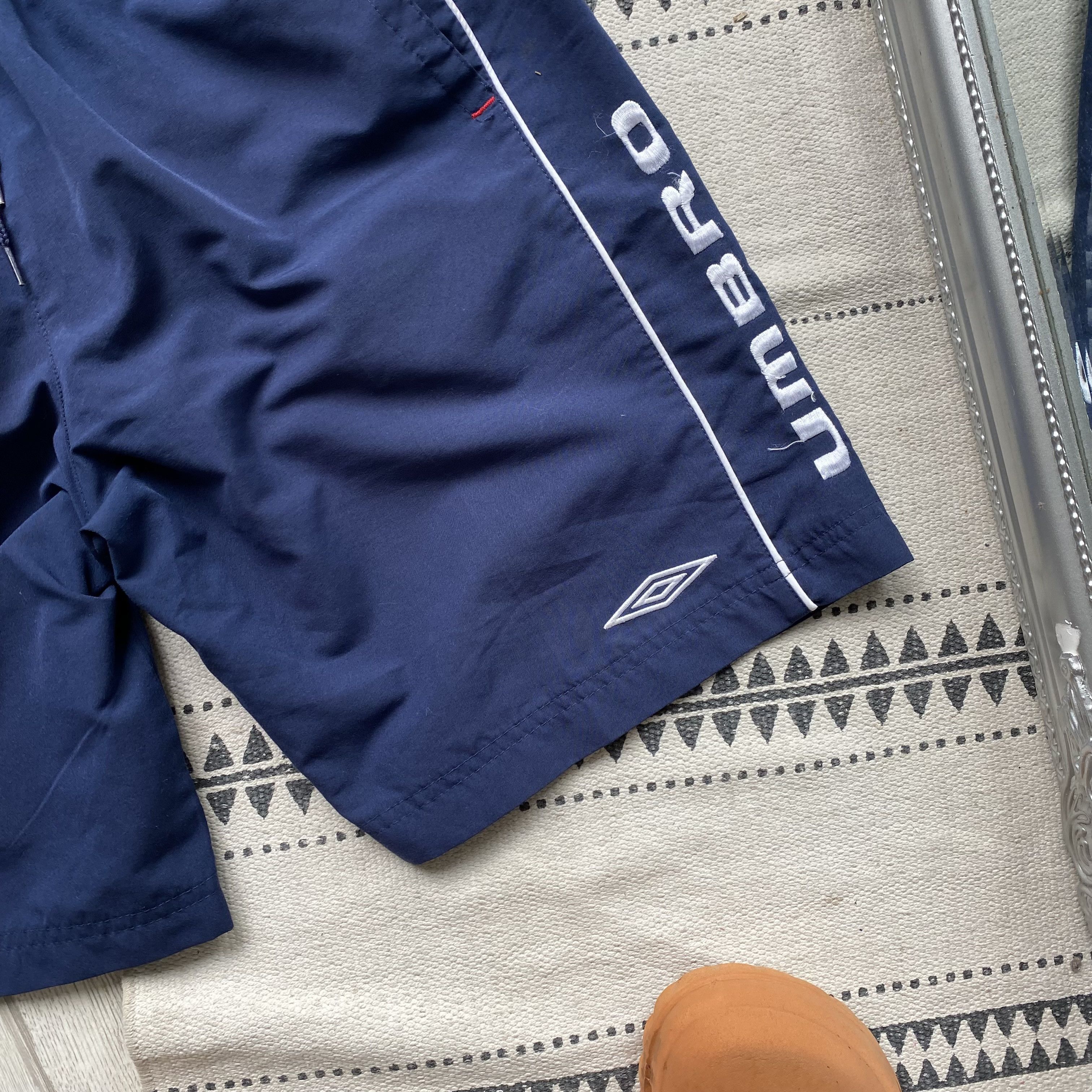 Umbro Vintage Umbro Nylon Shorts Big logo swimwear Size US 31 - 3 Thumbnail
