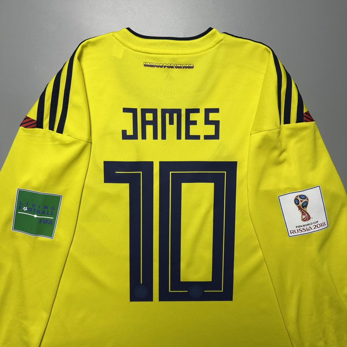 Vintage COLOMBIA ADIDAS 2018 WORLD CUP SOCCER HOME JERSEY #10 JAMES Size US M / EU 48-50 / 2 - 8 Thumbnail