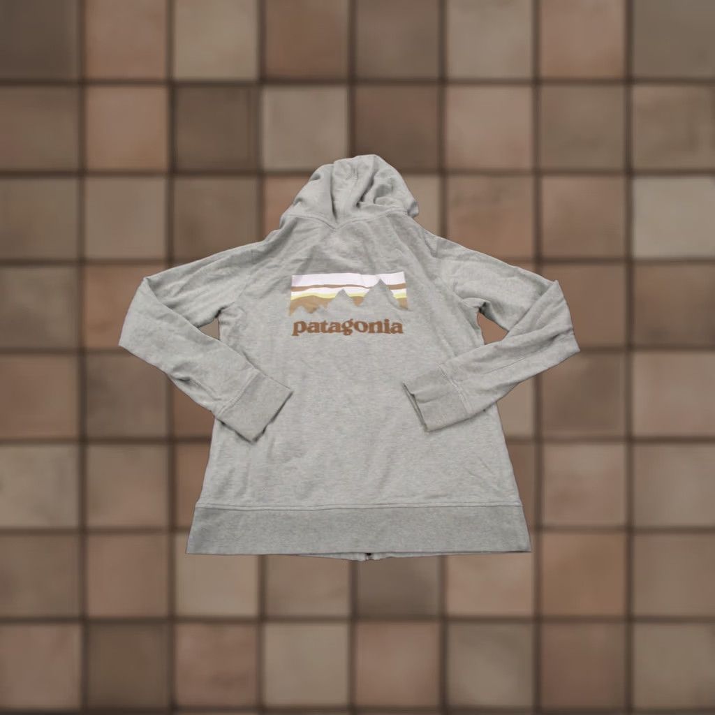Patagonia Patagonia Jacket Women S Gray Hooded Relaxed Lightweight Camping Hiking Casual Jacket Size S / US 4 / IT 40 - 1 Thumbnail