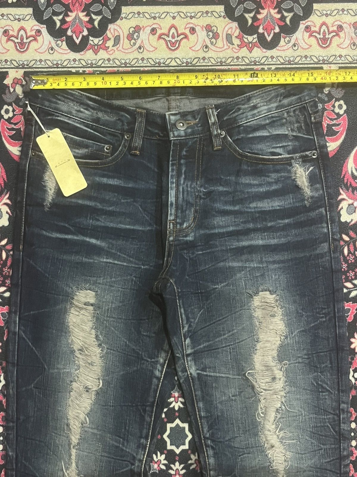 If Six Was Nine (BNWT) Japan Goa Dark Washed Cracked Distressed Flare Jeans Size US 30 / EU 46 - 13 Thumbnail