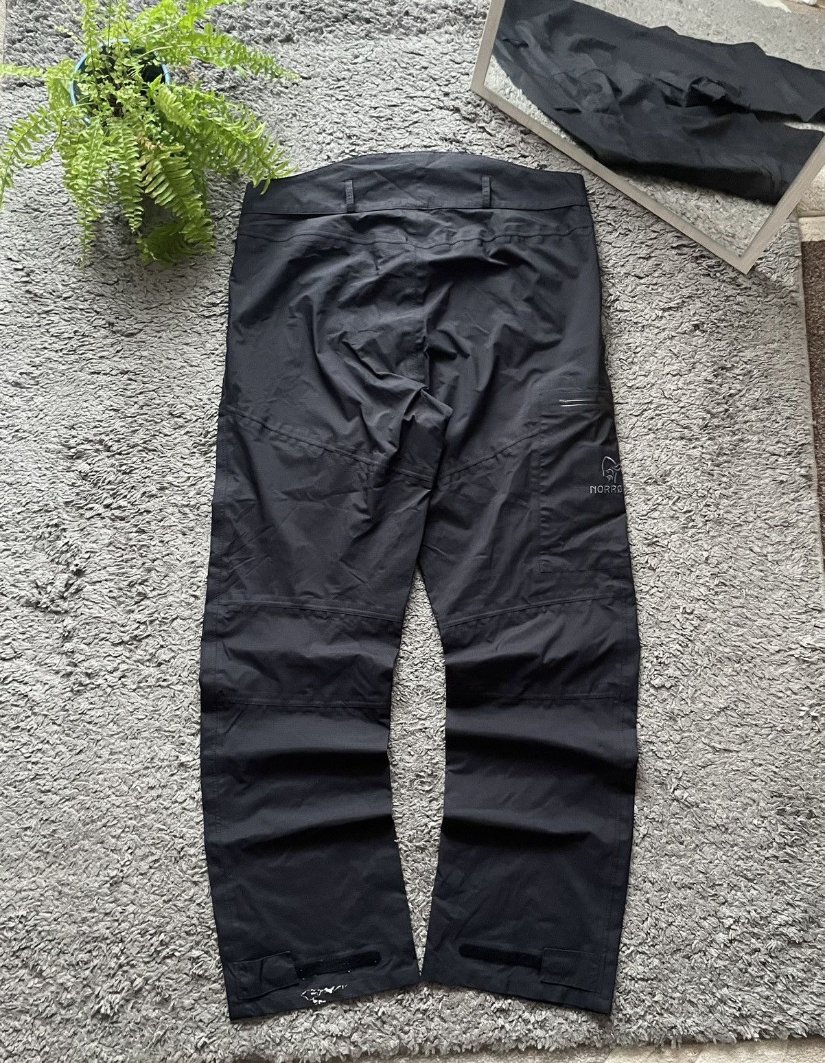 Norrona Norrøna Pants Gorpcore Outdoor Gore-Tex Logo Rare Streetwear Size US 38 / EU 54 - 13 Thumbnail