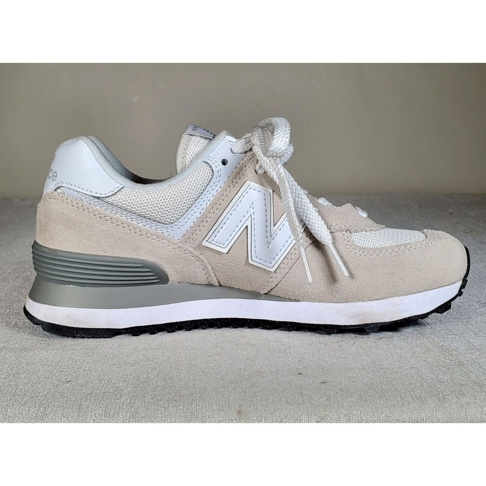 New Balance New Balance 574 Core Sneakers WL574EVW Nimbus Cloud / White Womens US 6.5 B Size US 7 / IT 37 - 4 Thumbnail