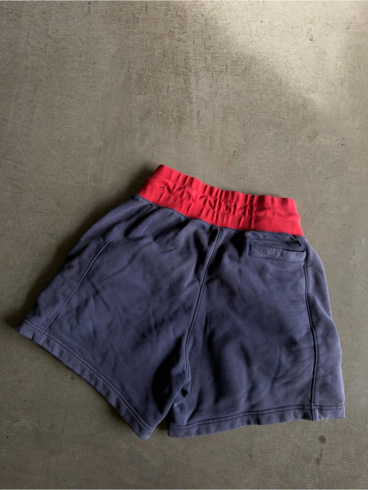 Jordan Brand Nike Jordan / Retro Fleece Sweat Shorts / Blue Red Size 28" / US 6 / IT 42 - 7 Thumbnail