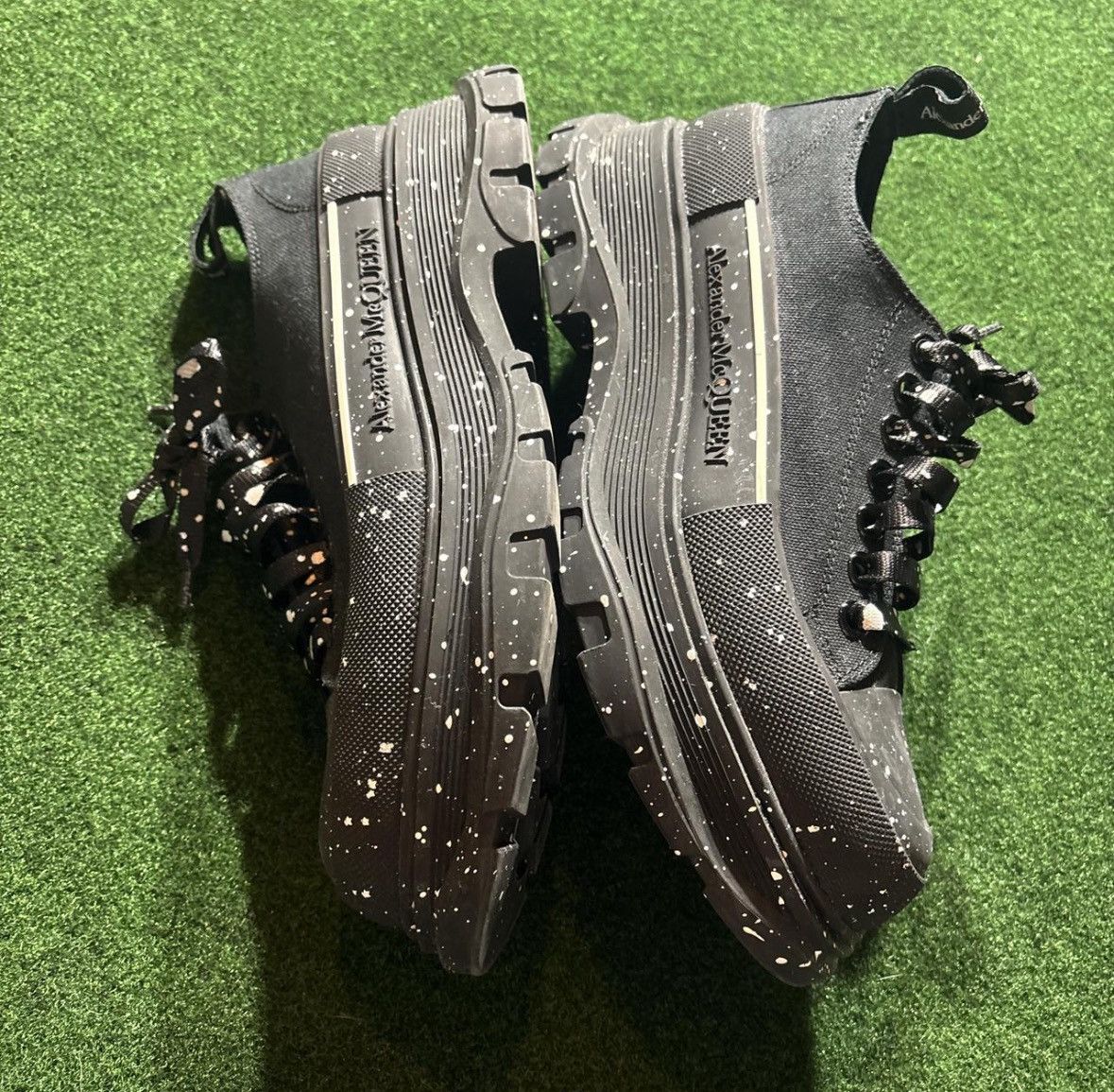 Alexander McQueen Alexander Mcqueen laced up Size US 8.5 / EU 41-42 - 3 Thumbnail