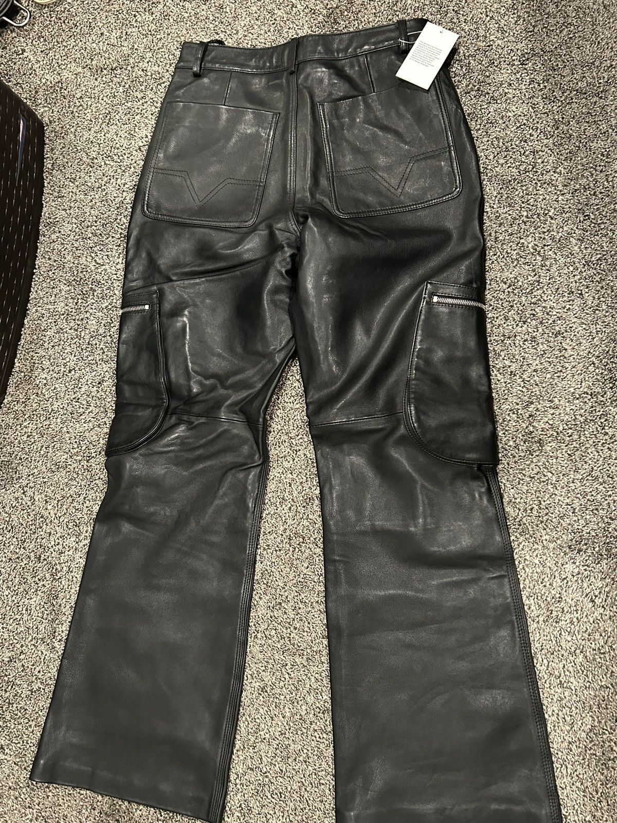 No Maintenance 3-D Leather Cargo Pants Size US 30 / EU 46 - 2 Thumbnail
