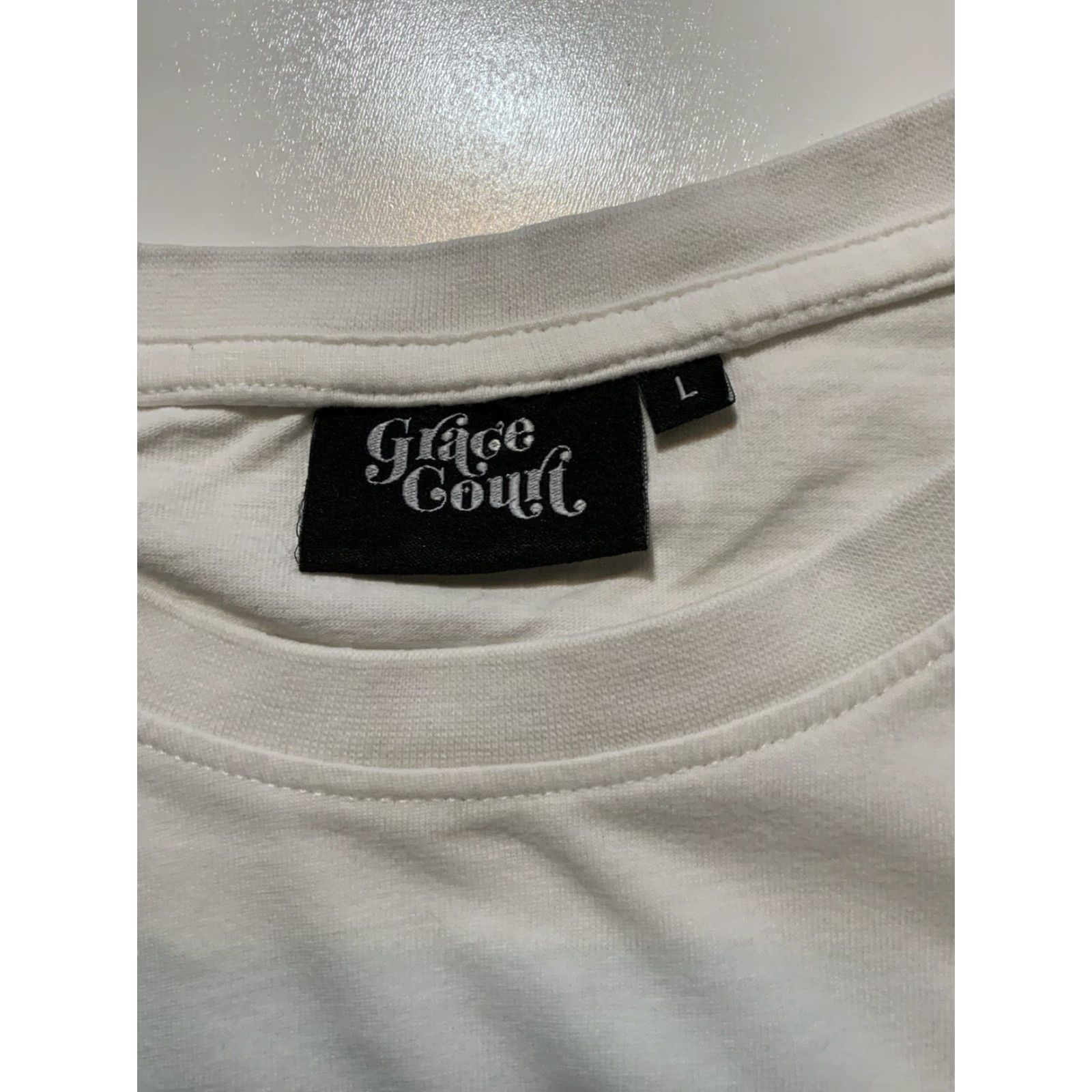Jordan Brand Grace Court Kobe Bryant Michael Jordan NBA Basketball Graphic S/S Crew T-Shirt L White Mens Shirts L Mens Size US L / EU 52-54 / 3 - 7 Thumbnail
