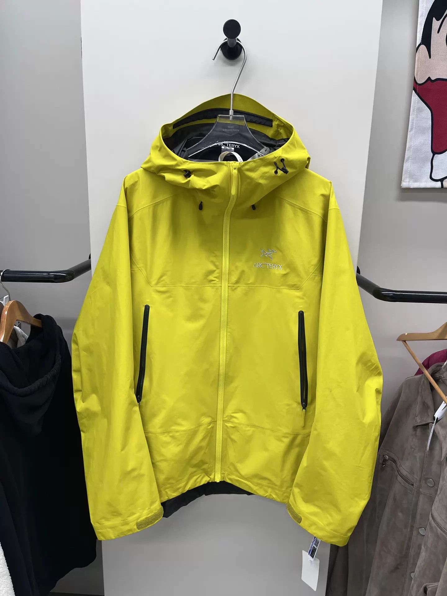 Arc'teryx Arcteryx Beta SL Men's XL 99 New Size US XL / EU 56 / 4 - 1 Thumbnail
