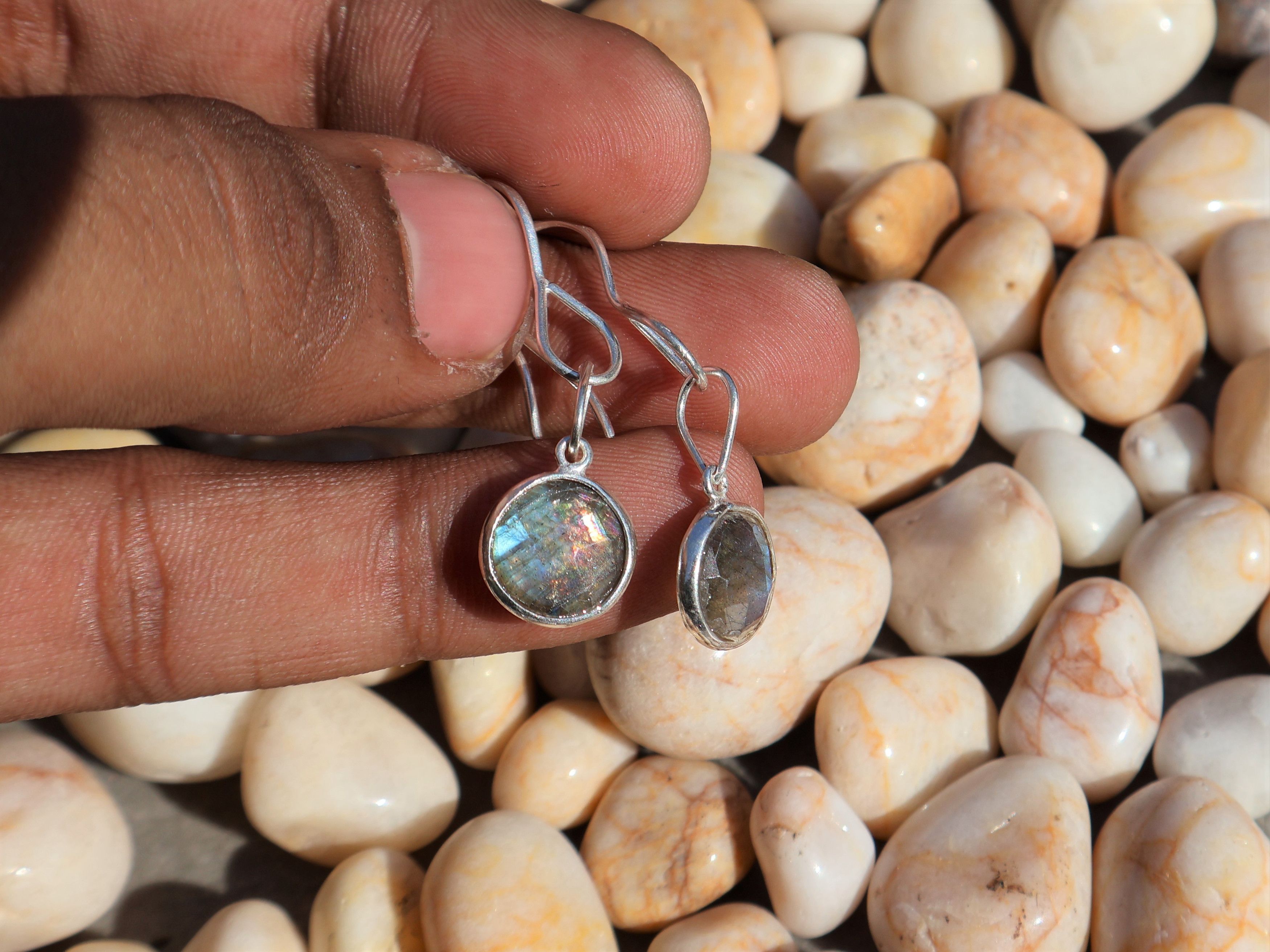 Handmade Labradorite Earring, 925 Sterling Silver Handmade Earring, Size ONE SIZE - 9 Thumbnail