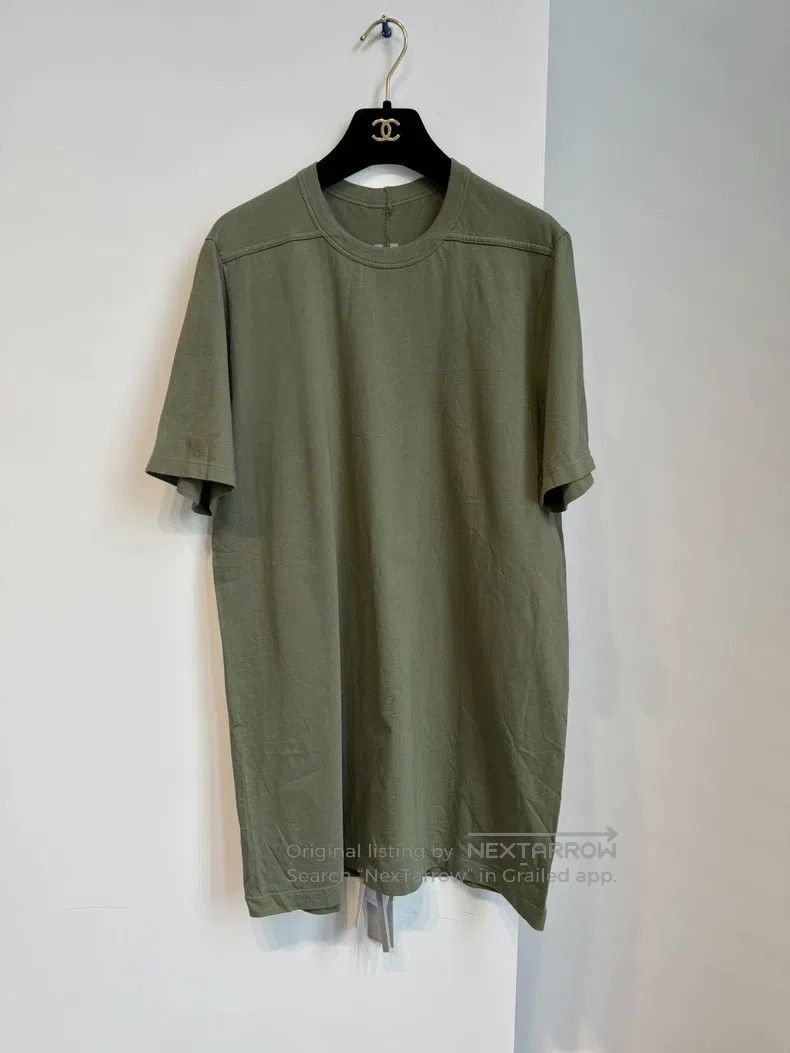 Rick Owens Rick Owens Solid color basic short-sleeve T-shirt in olive Size US M / EU 48-50 / 2 - 1 Thumbnail
