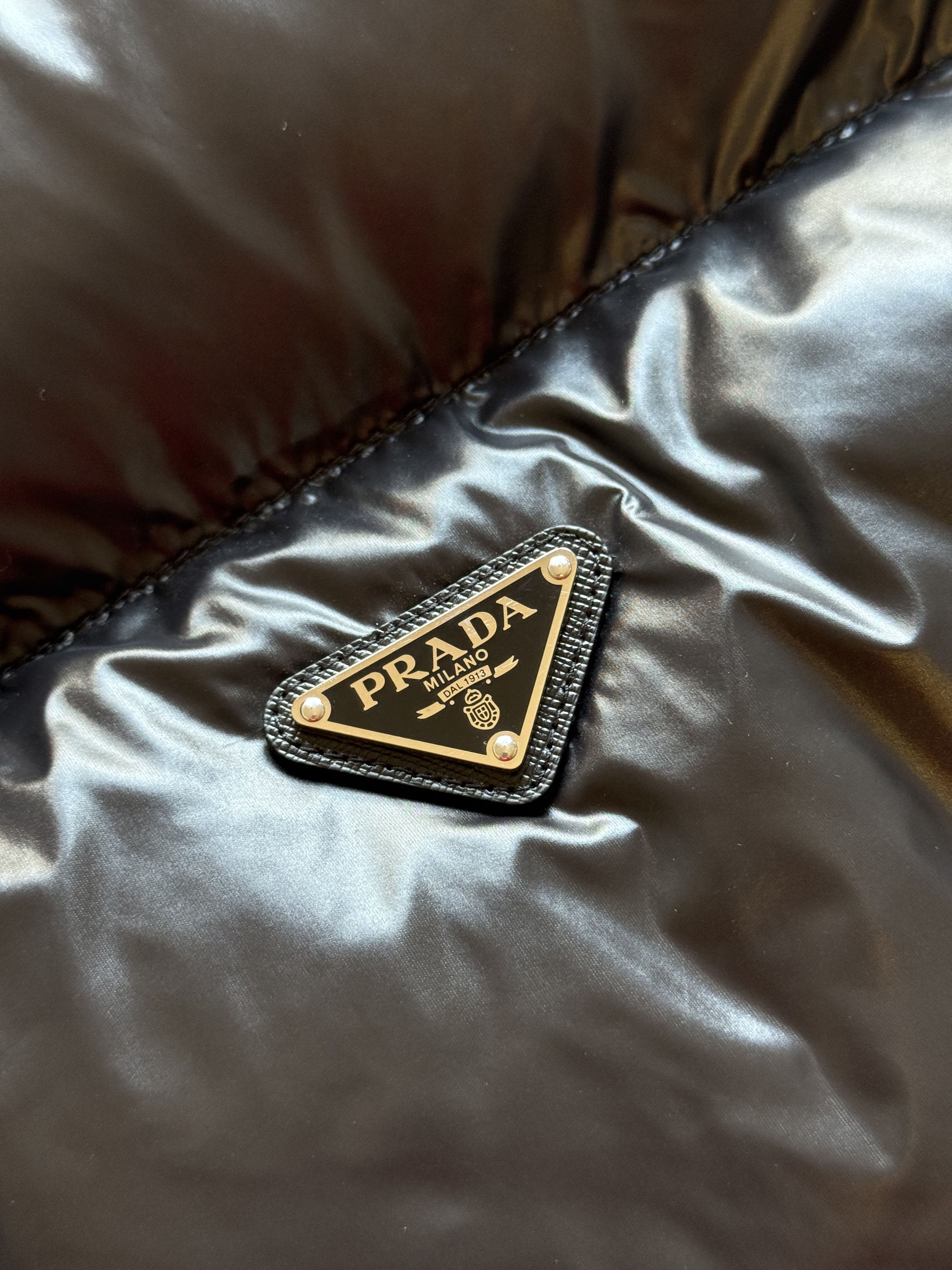 Prada Prada Re-Nylon Cropped Convertible Down Jacket Size 42 Size M / US 6-8 / IT 42-44 - 8 Thumbnail