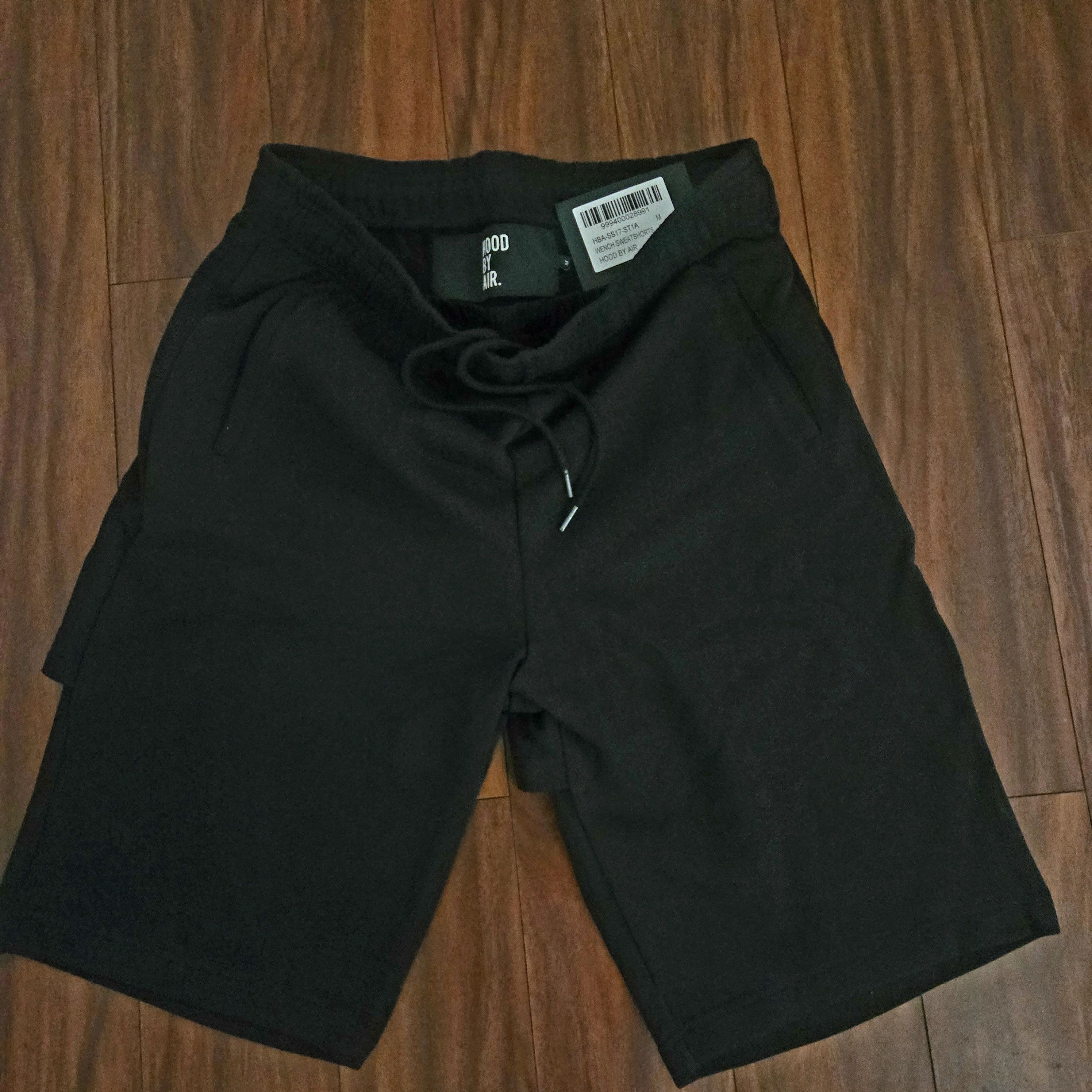 Wench sweatshorts