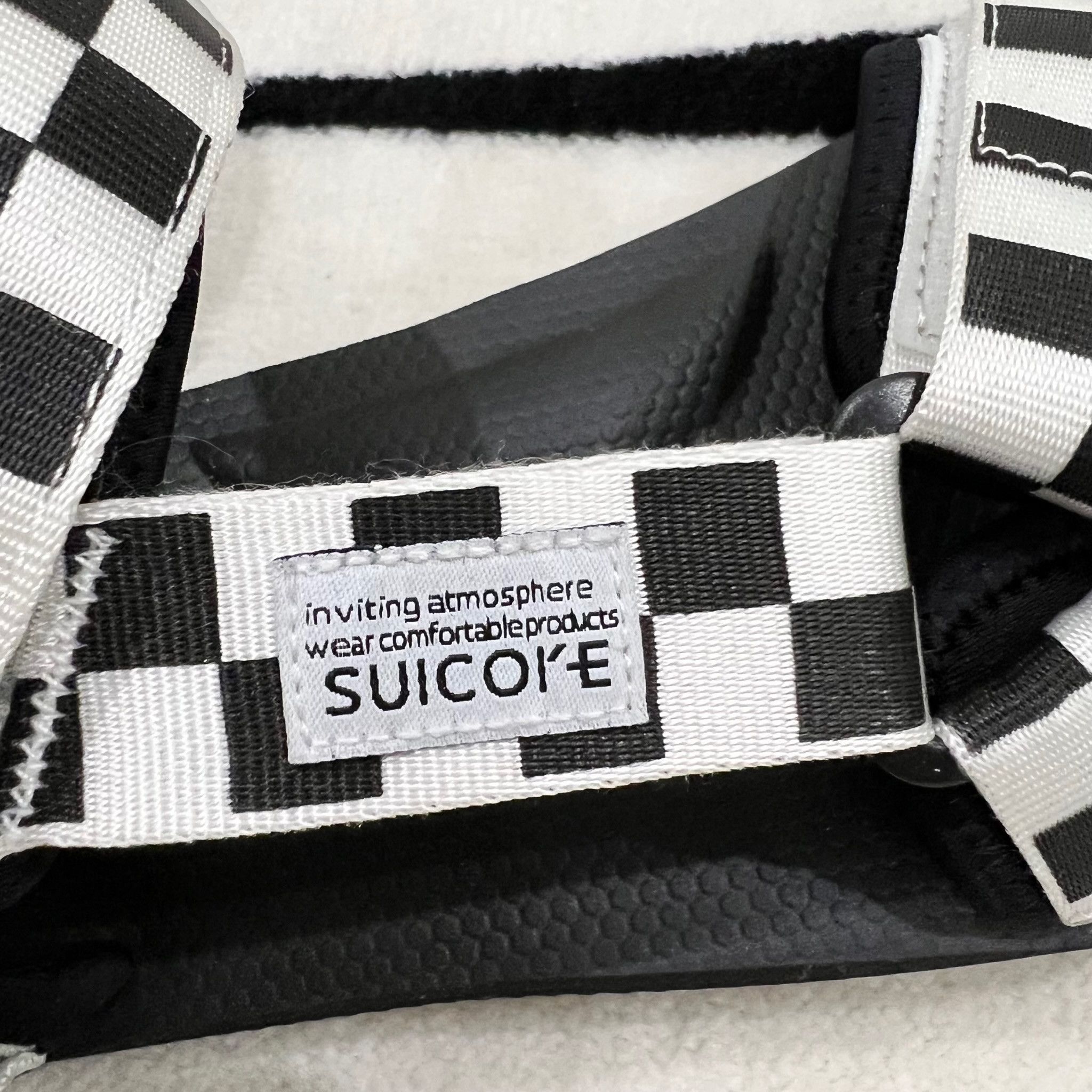 Suicoke Suicoke Men Black White Checkered Straps Vibram Sole Sandals Size US 11 / EU 44 - 8 Thumbnail