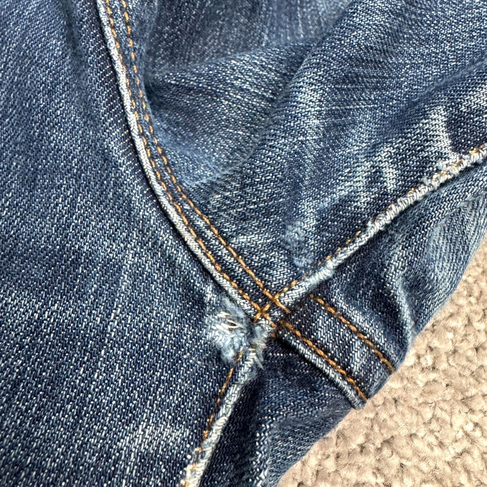 J Brand J. Brand Aidan Boyfriend Denim Jeans Womens 28 Blue Mid Rise Medium Wash Casual Size 28" / US 6 / IT 42 - 5 Thumbnail