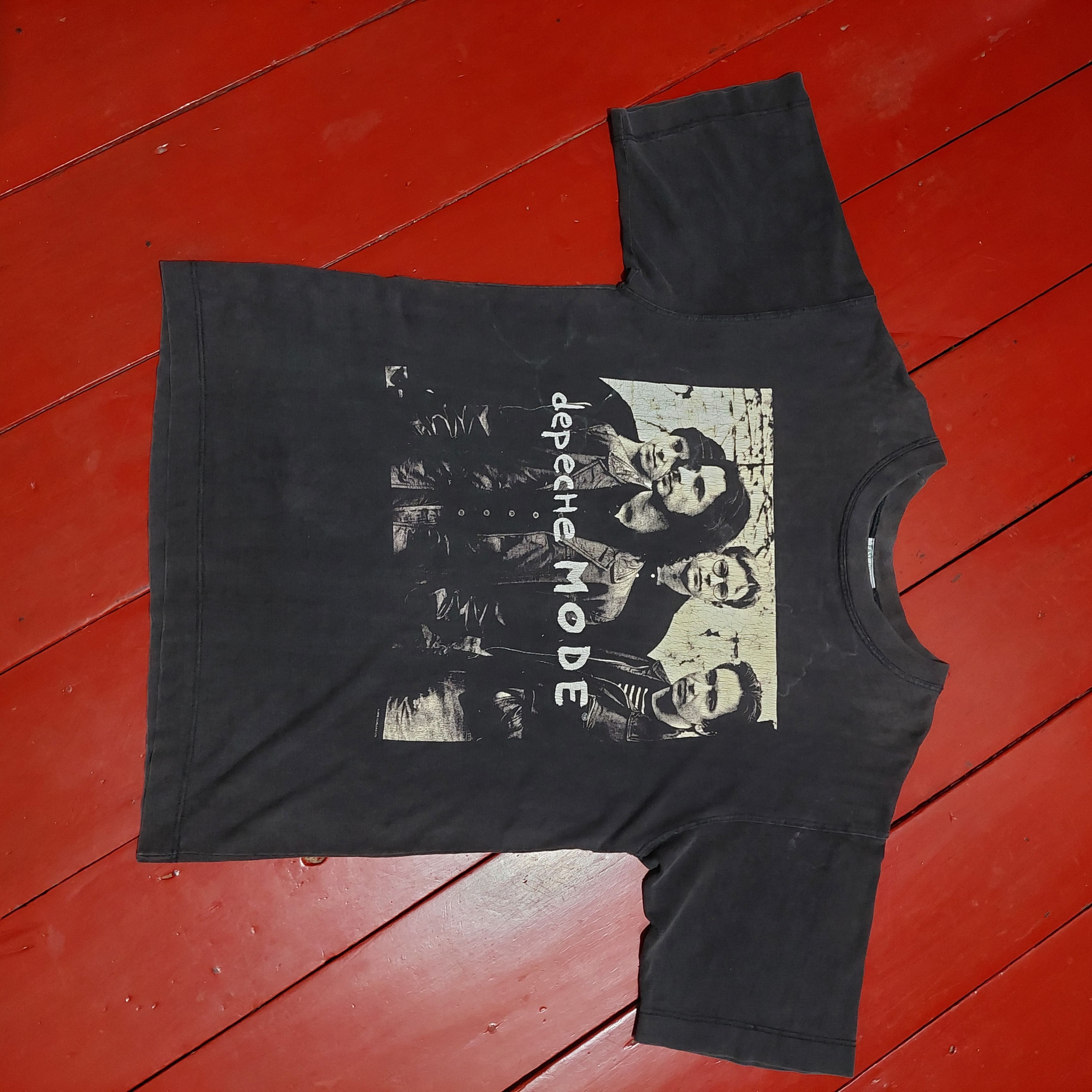 image of Vintage Depeche Mode Tourshirt '93 in Black, Men's (Size Medium)