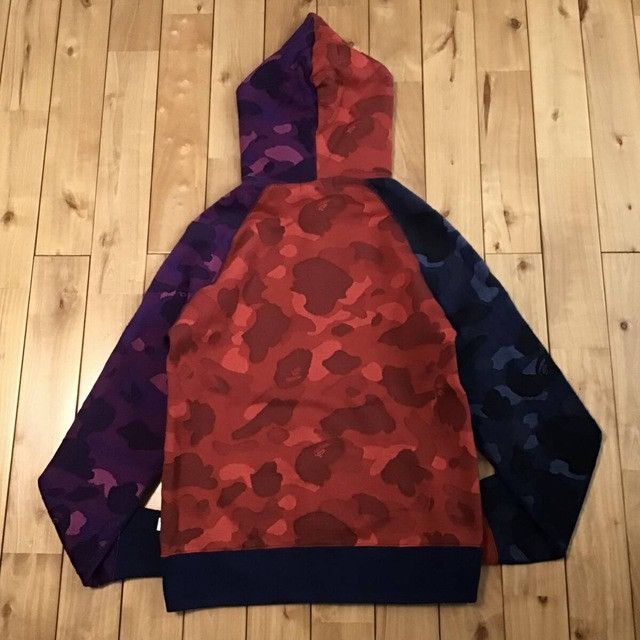 Bape BAPE Jacquard camo full zip hoodie Crazy camo a bathing ape Size US L / EU 52-54 / 3 - 3 Thumbnail
