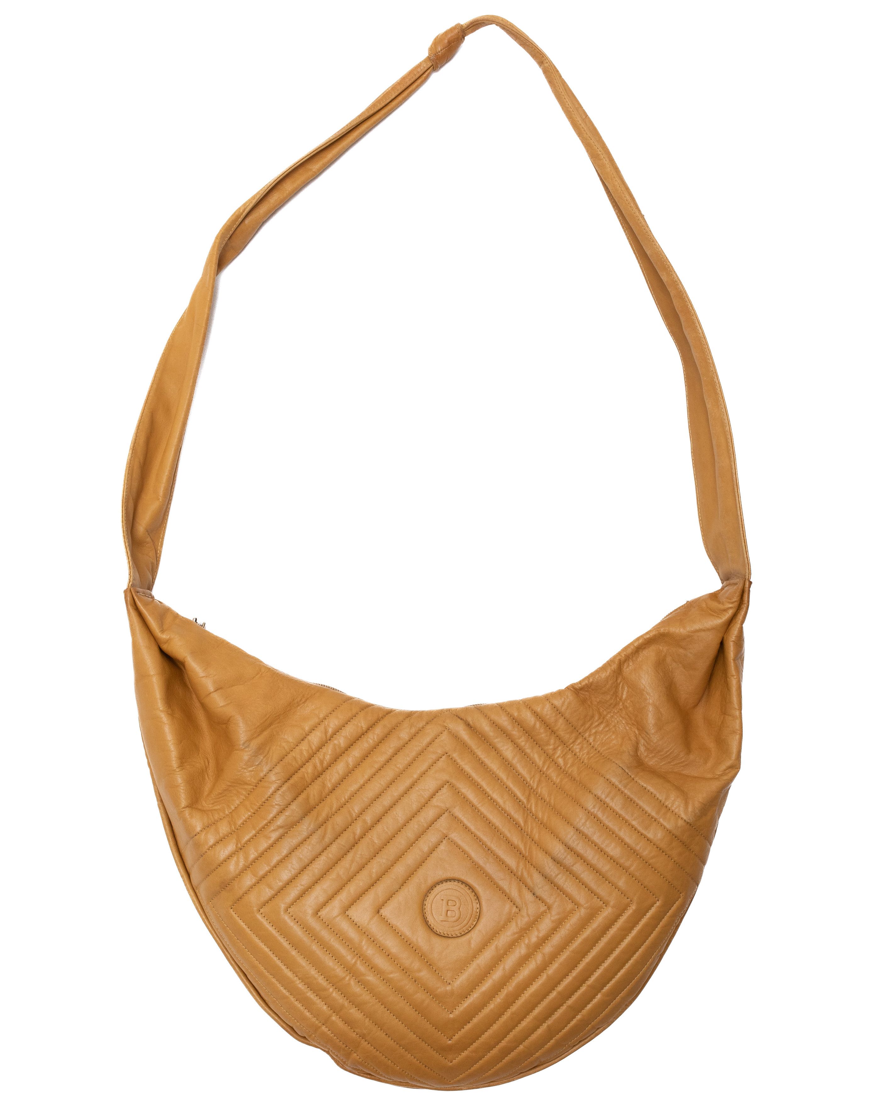 Bally BALLY Vintage Boho Croissant Leather Bag Size ONE SIZE - 1 Thumbnail
