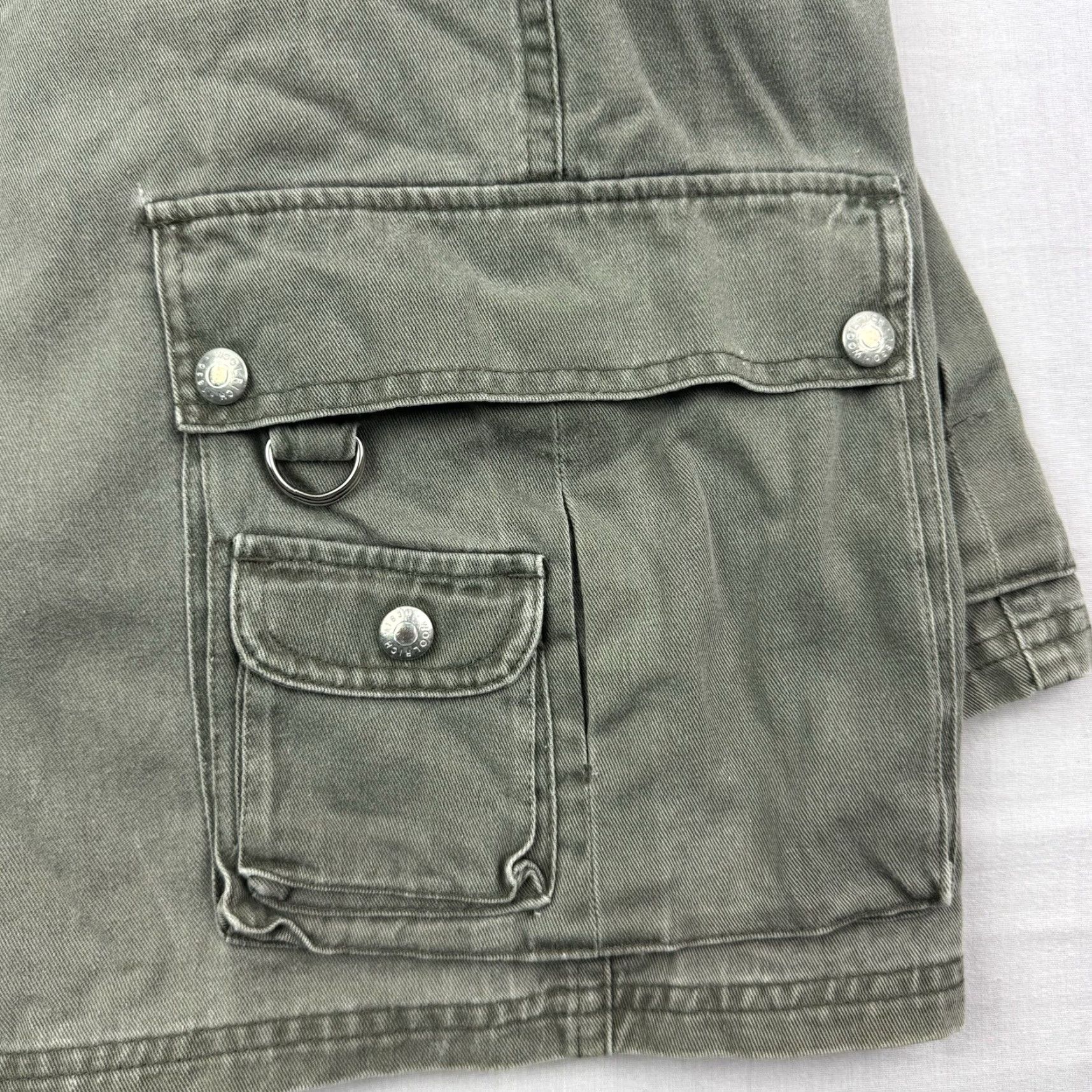 Vintage VINTAGE Woolrich Cargo Shorts Adult 32 Green Tech Grunge Y2K Pockets Mens Size US 32 / EU 48 - 4 Thumbnail